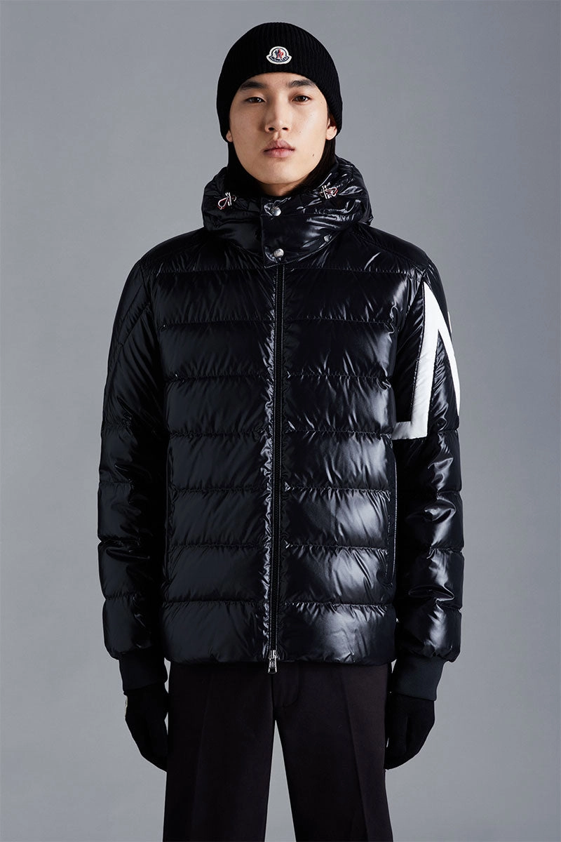 Extra Layer Piece Corydale Short Down Jacket