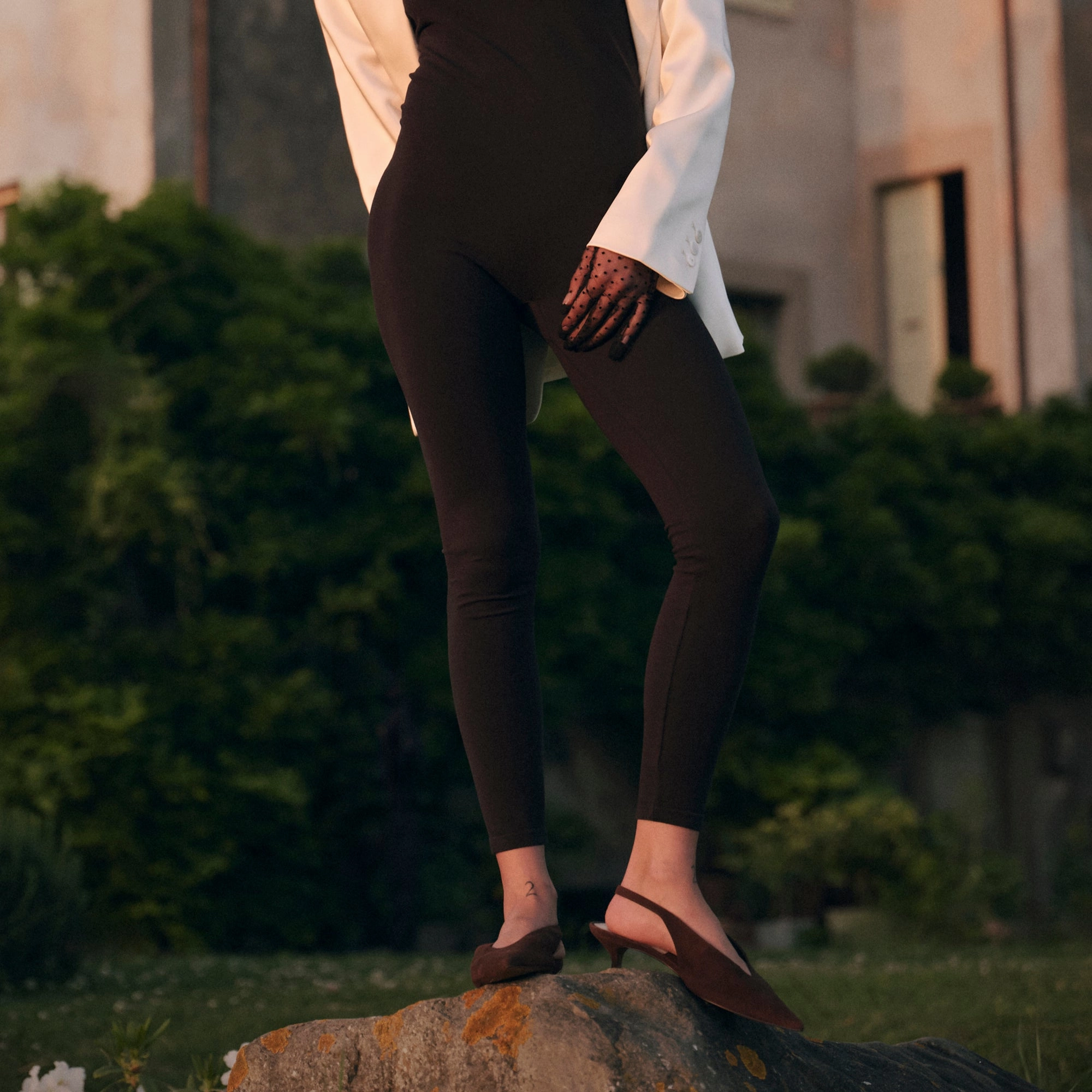 ALENNA HEELS DK BROWN SUEDE Bold Design Quick Spark