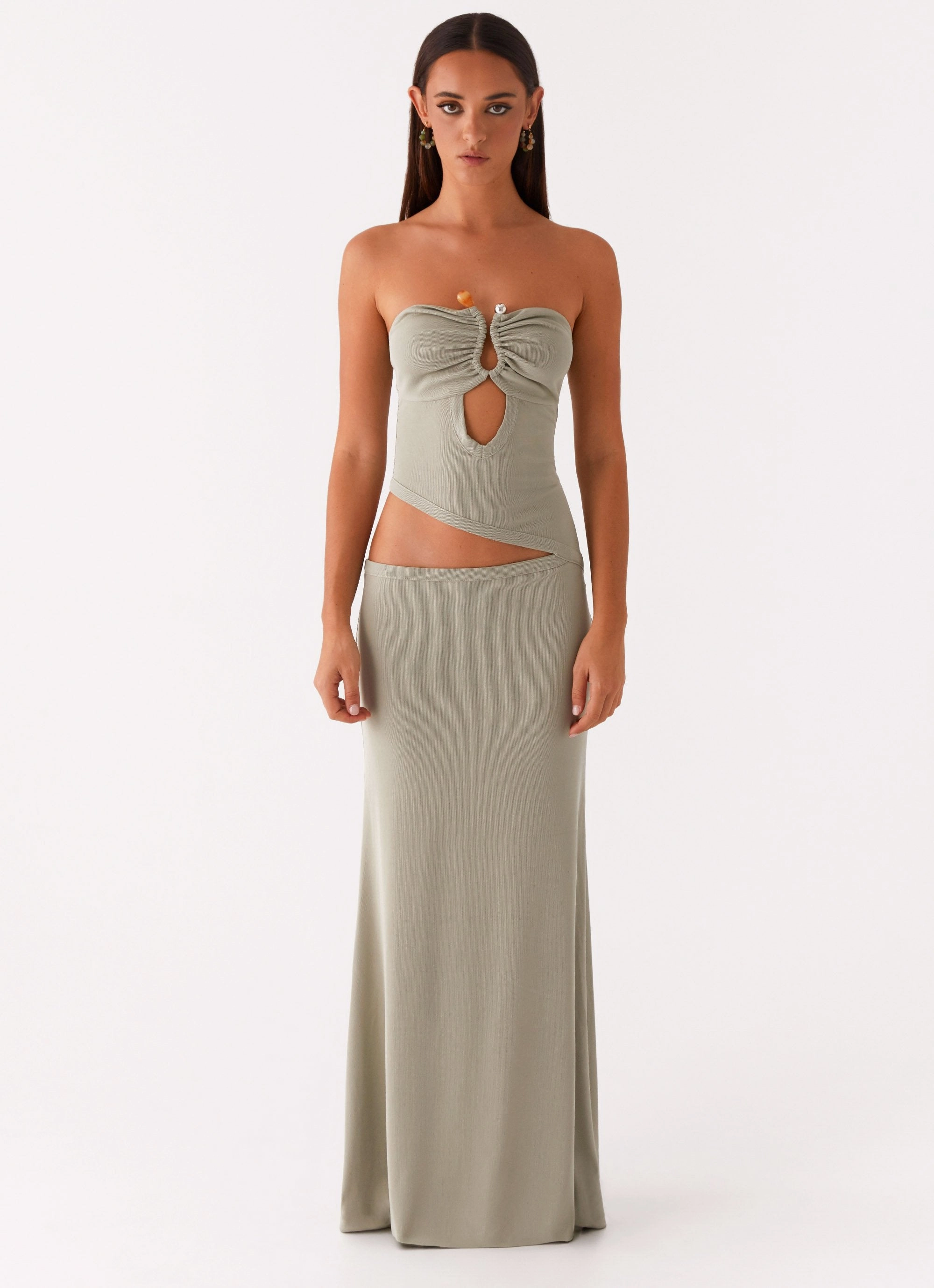 Grace Color Smart and Chic Wild Roses Maxi Dress - Sage