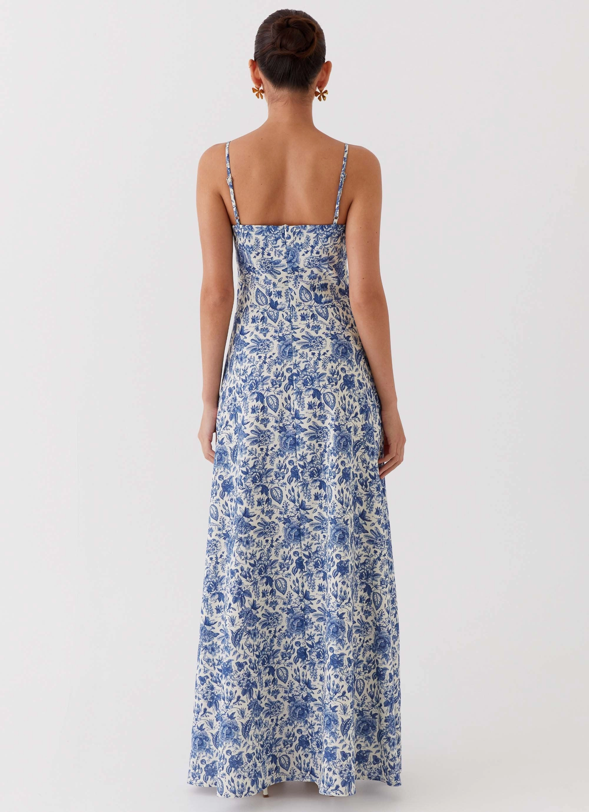 Angelina Linen Maxi Dress - Blue Paisley Chic Layers Fluid Shape