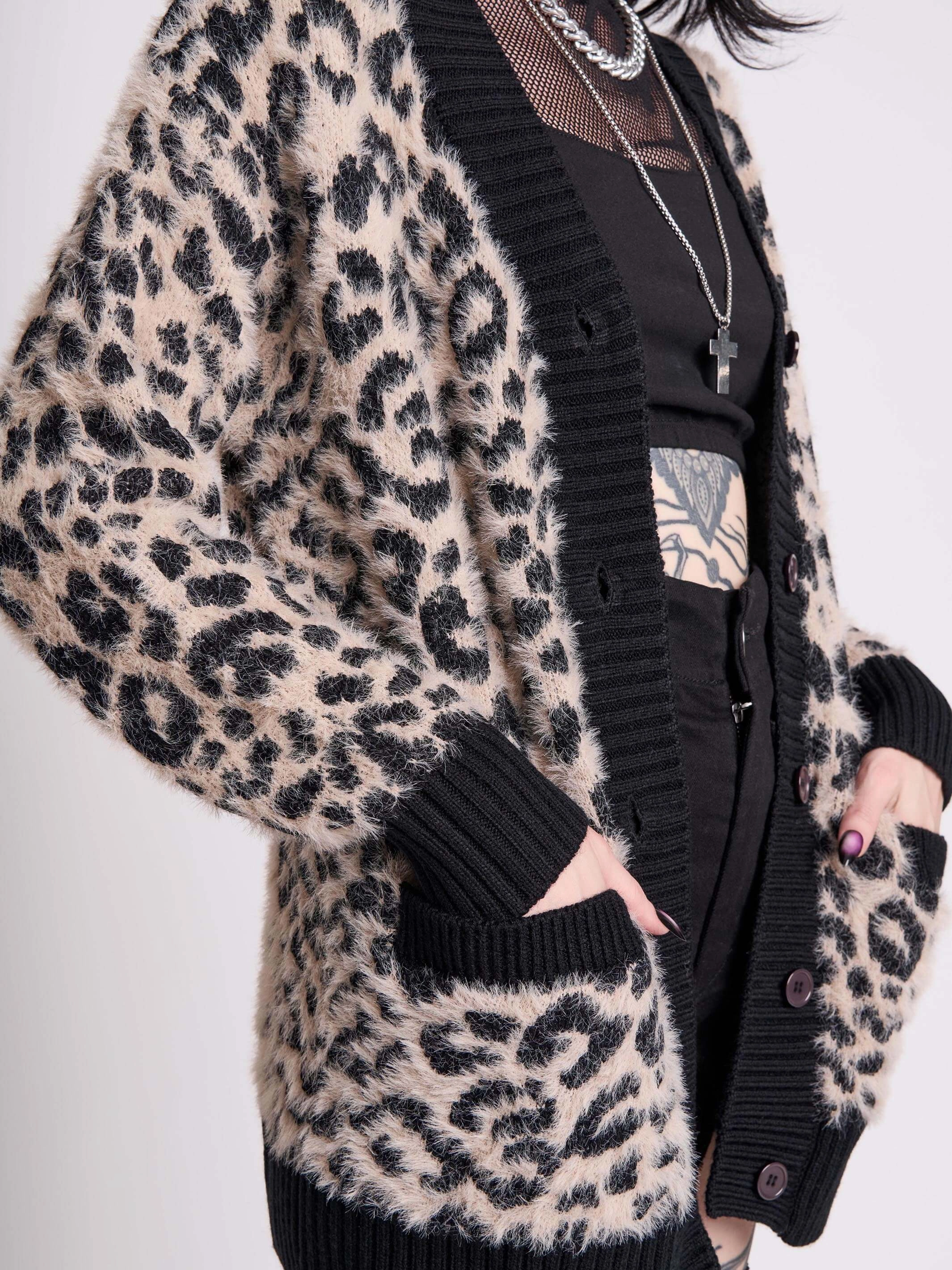 Punk's Not Dead Cardigan Businessman Anti Odor Coating