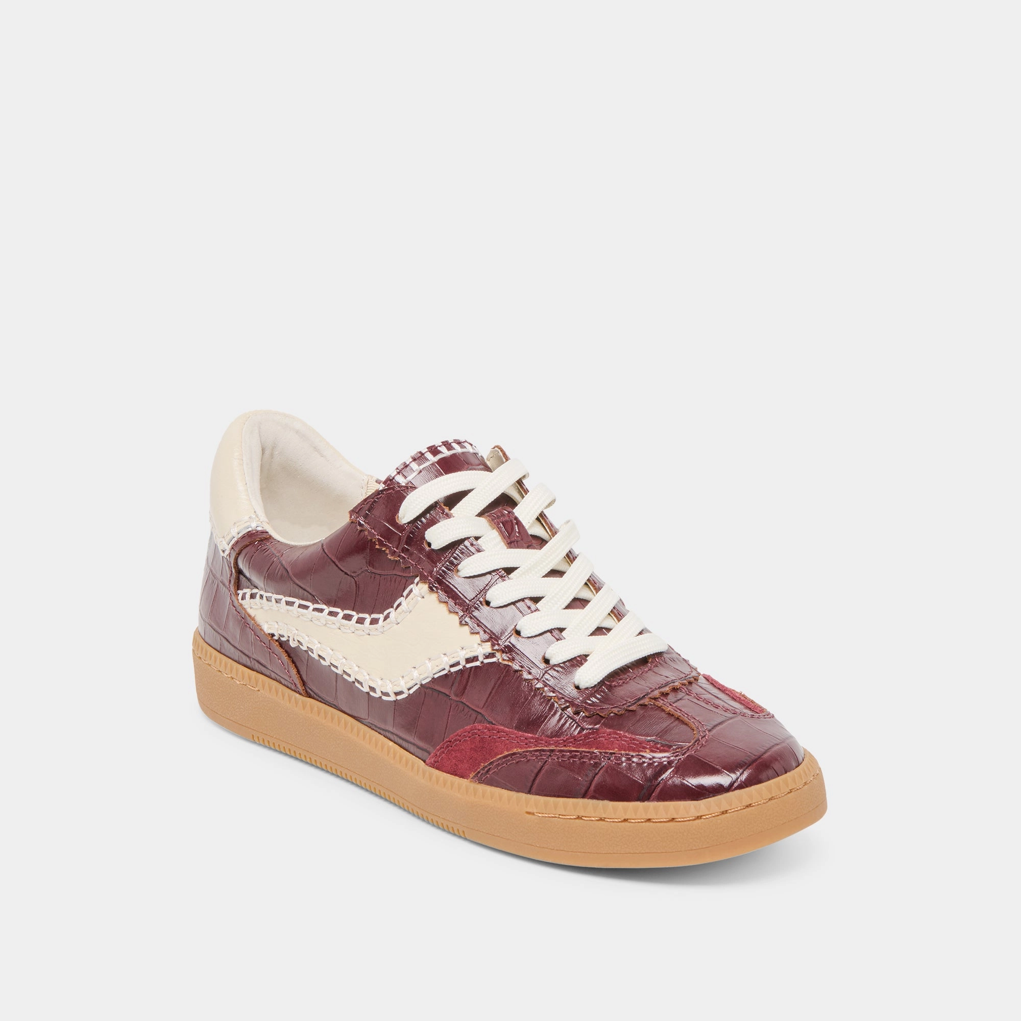 Lightweight Synthetic Rolling Motion Design NOTICE STITCH SNEAKERS OXBLOOD CROCO EMBOSSED LEATHER