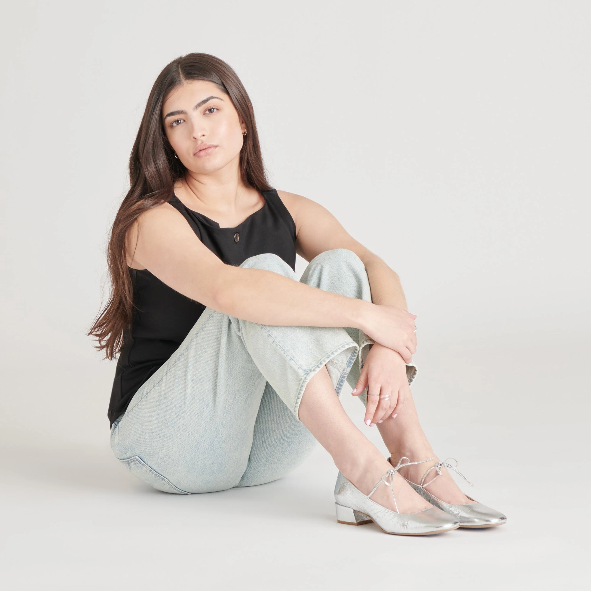 ARDIEN HEELS SILVER CRINKLE PATENT Elegant Arch