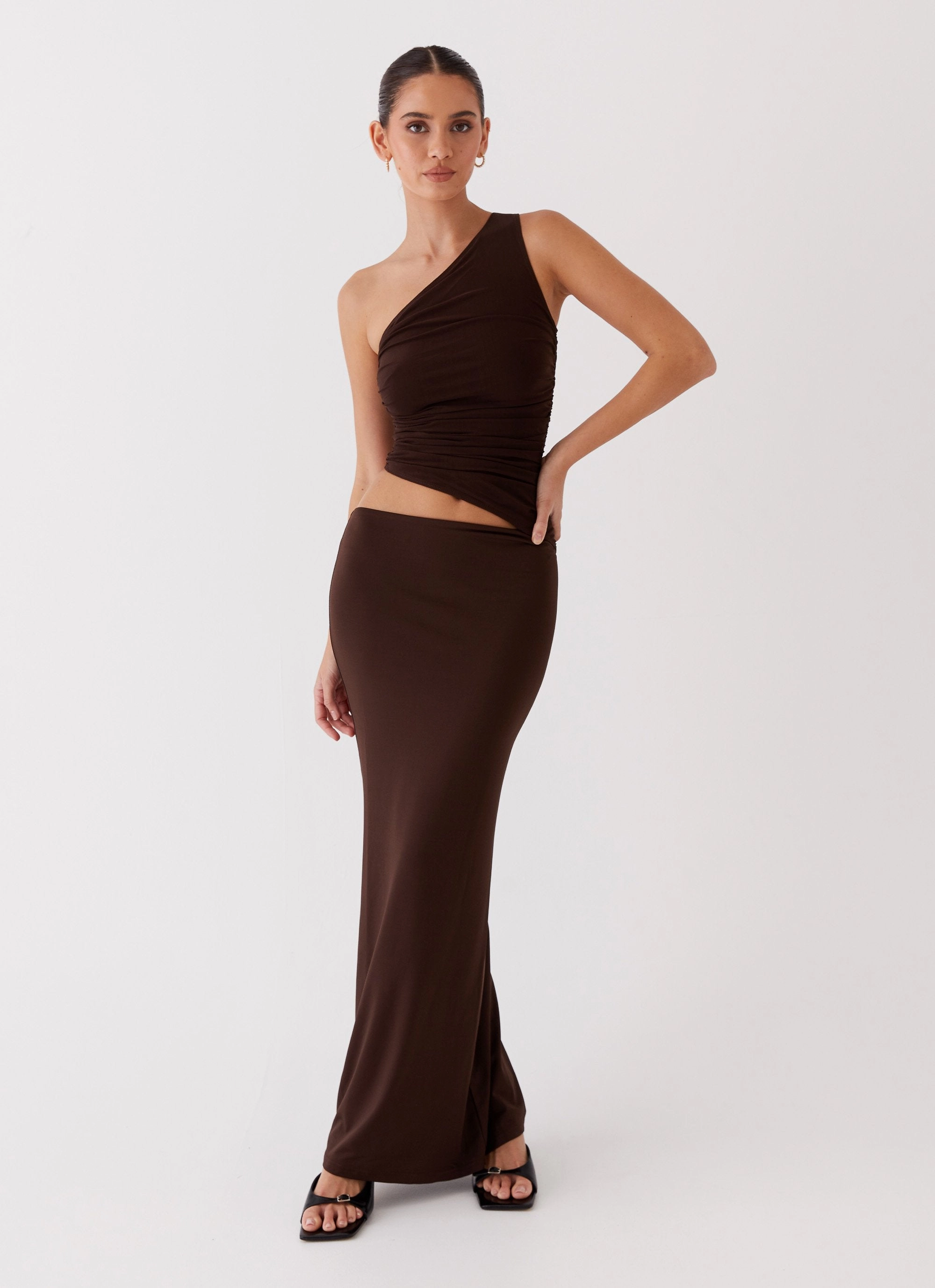 Seranella One Shoulder Maxi Dress - Chocolate DoubleLayeredMaterial New Mood