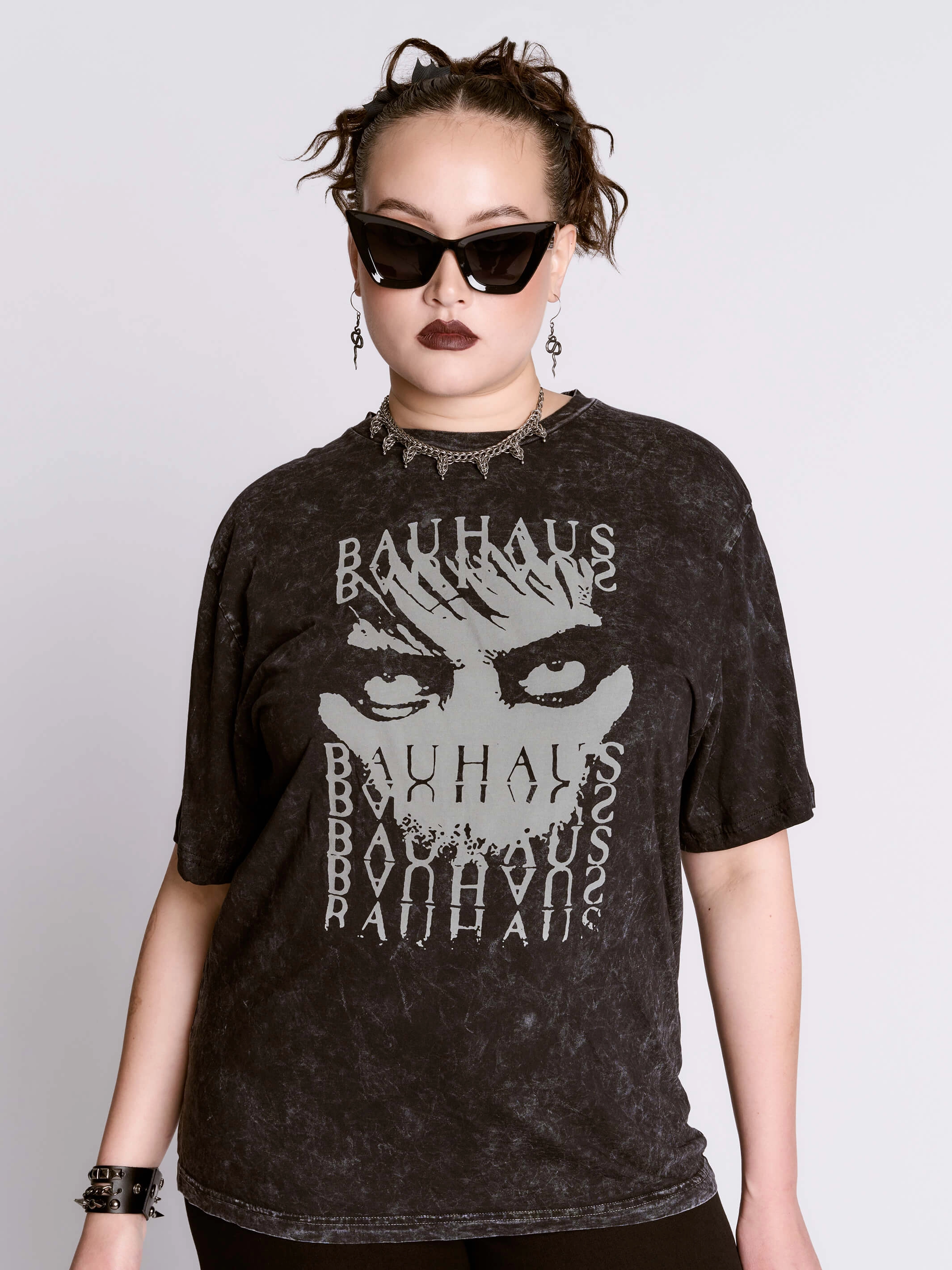 Seam Free Edging Bauhaus Kick in the Eye T-shirt