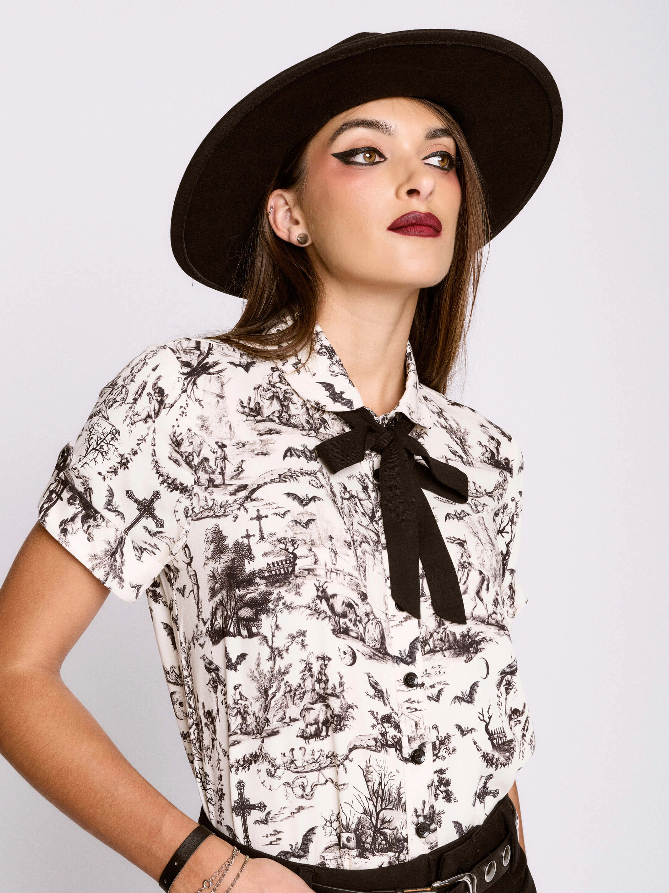 Flattering Shape Gothic Toile Academia Shirt