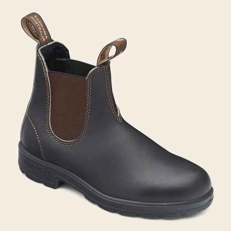 Blundstone 500 Chelsea Boot in Stout Brown Shock Absorbing Snowy Path Biker