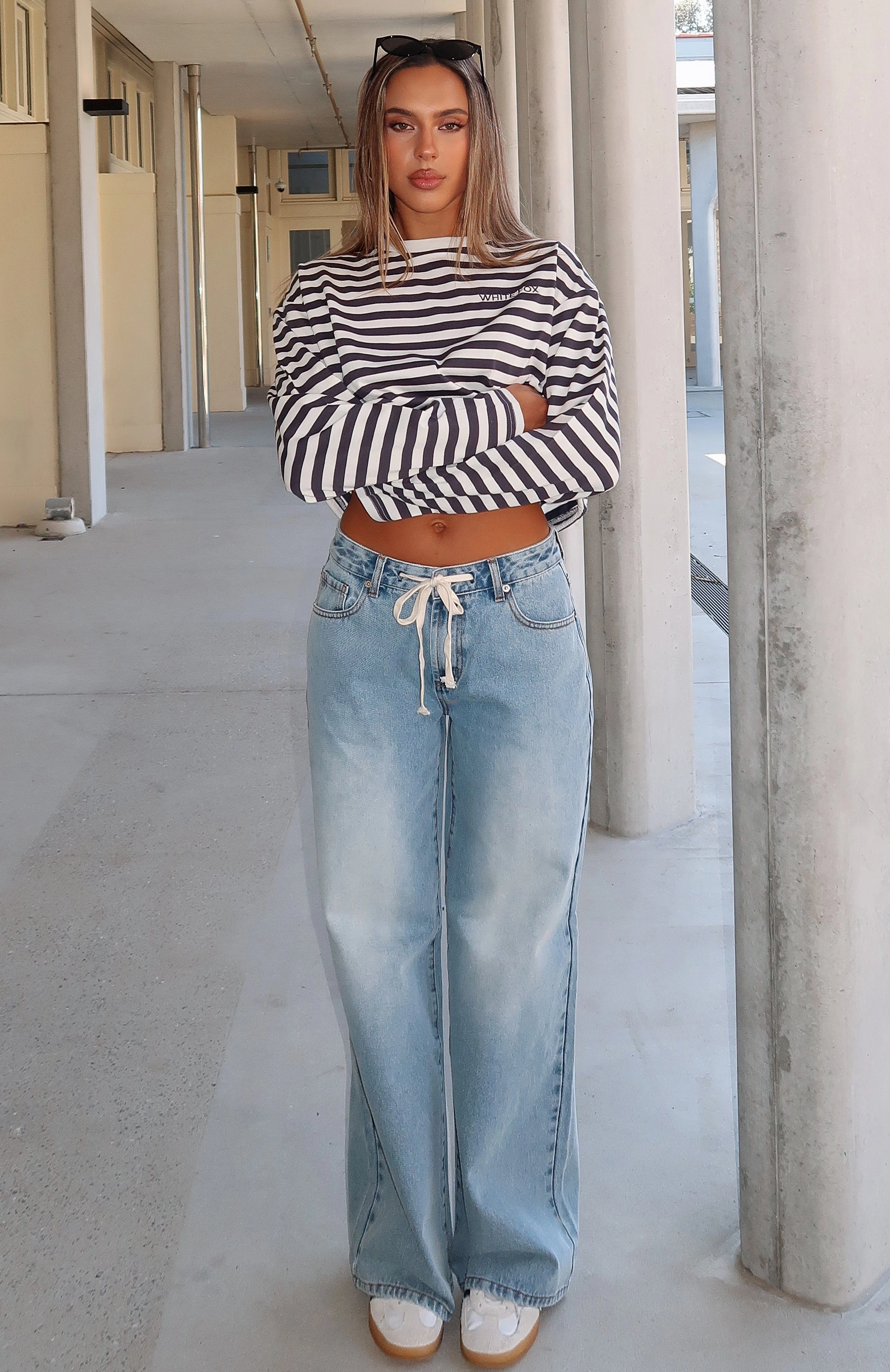 Stylish Vibes Date Night Daily Wear Kendall Mid Rise Wide Leg Jeans Light Blue