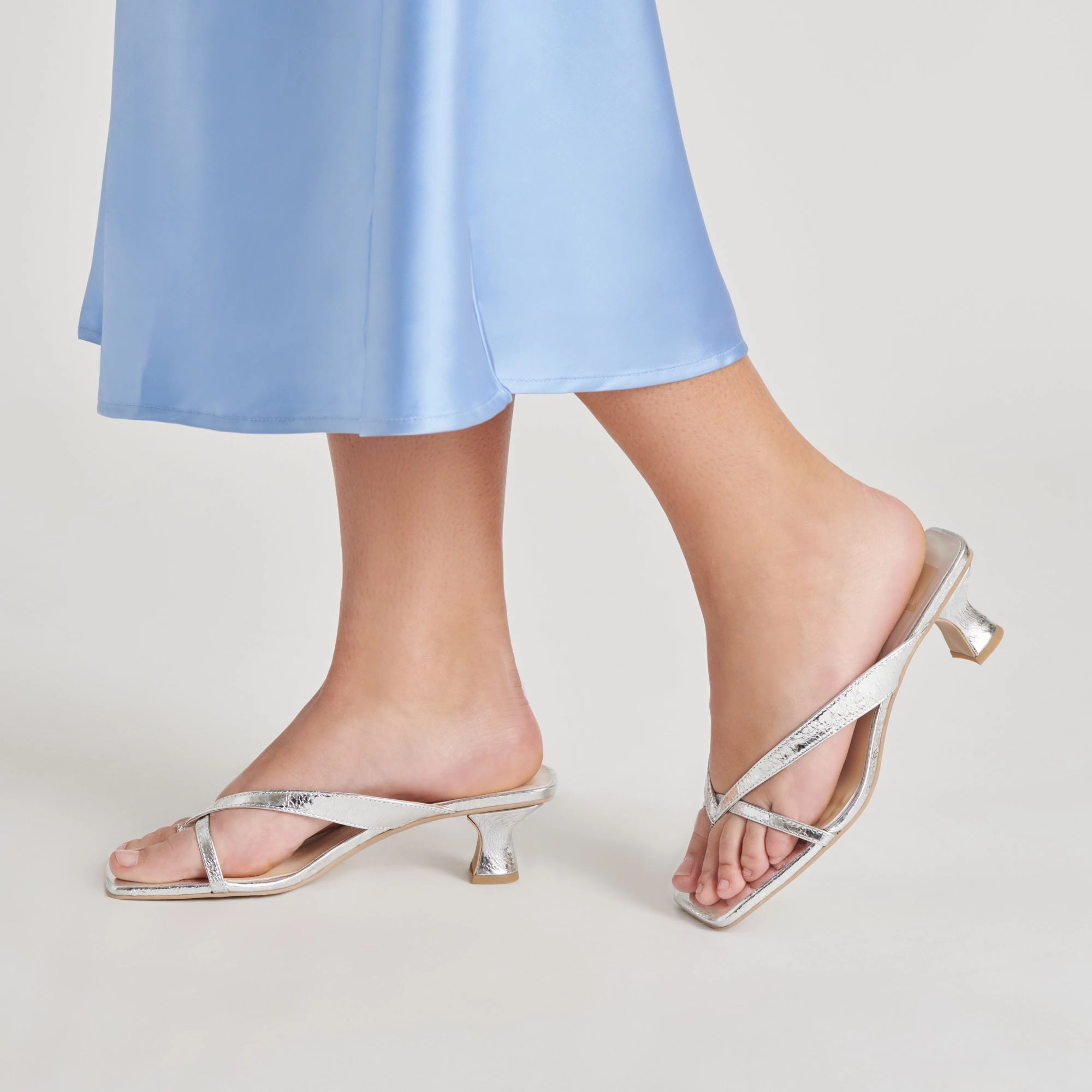 Refined Footwear Bold Design BREVEL HEELS SILVER DISTRESSED LEATHER