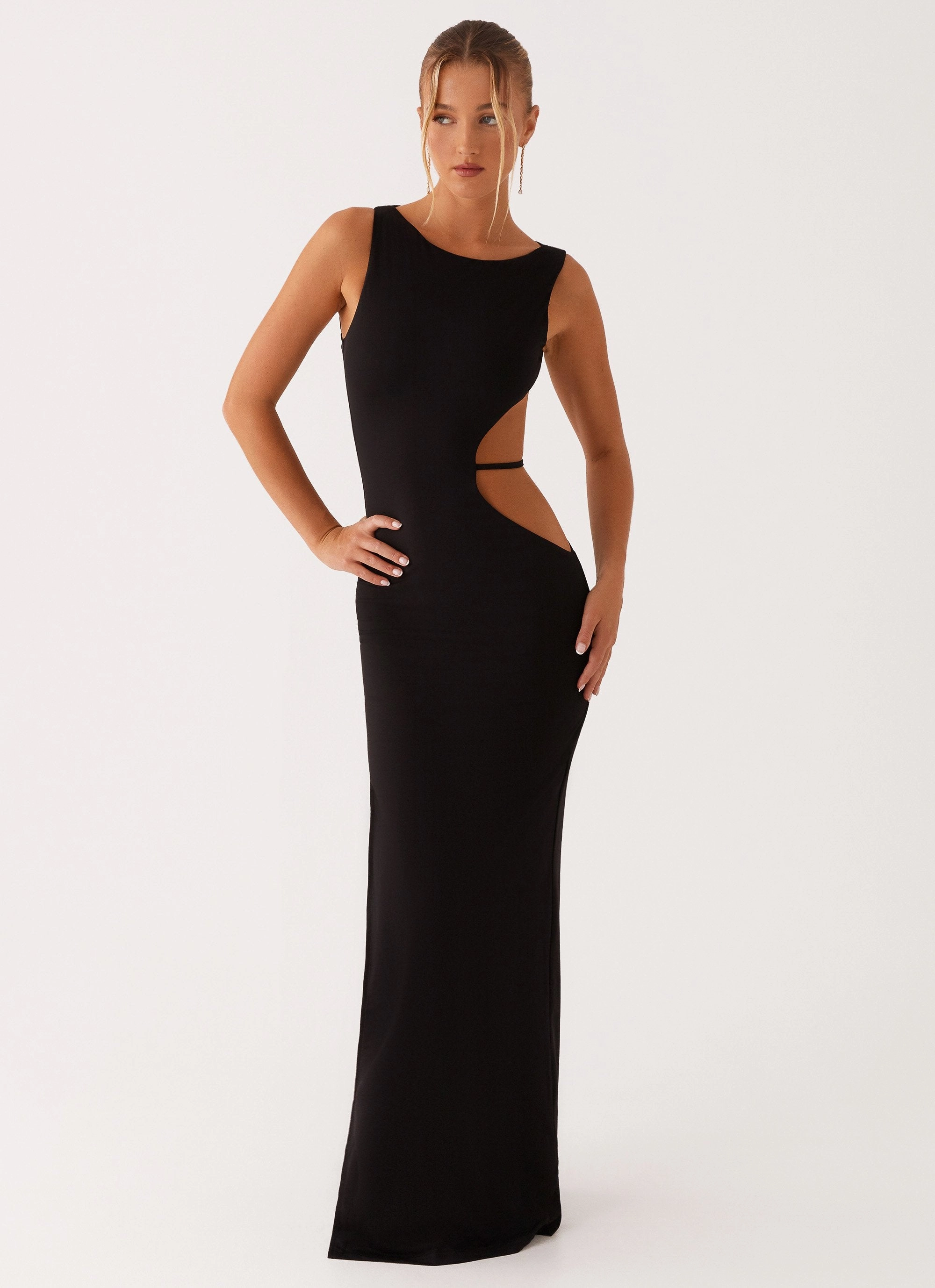 Sutton Maxi Dress - Black Comfortable and Flattering