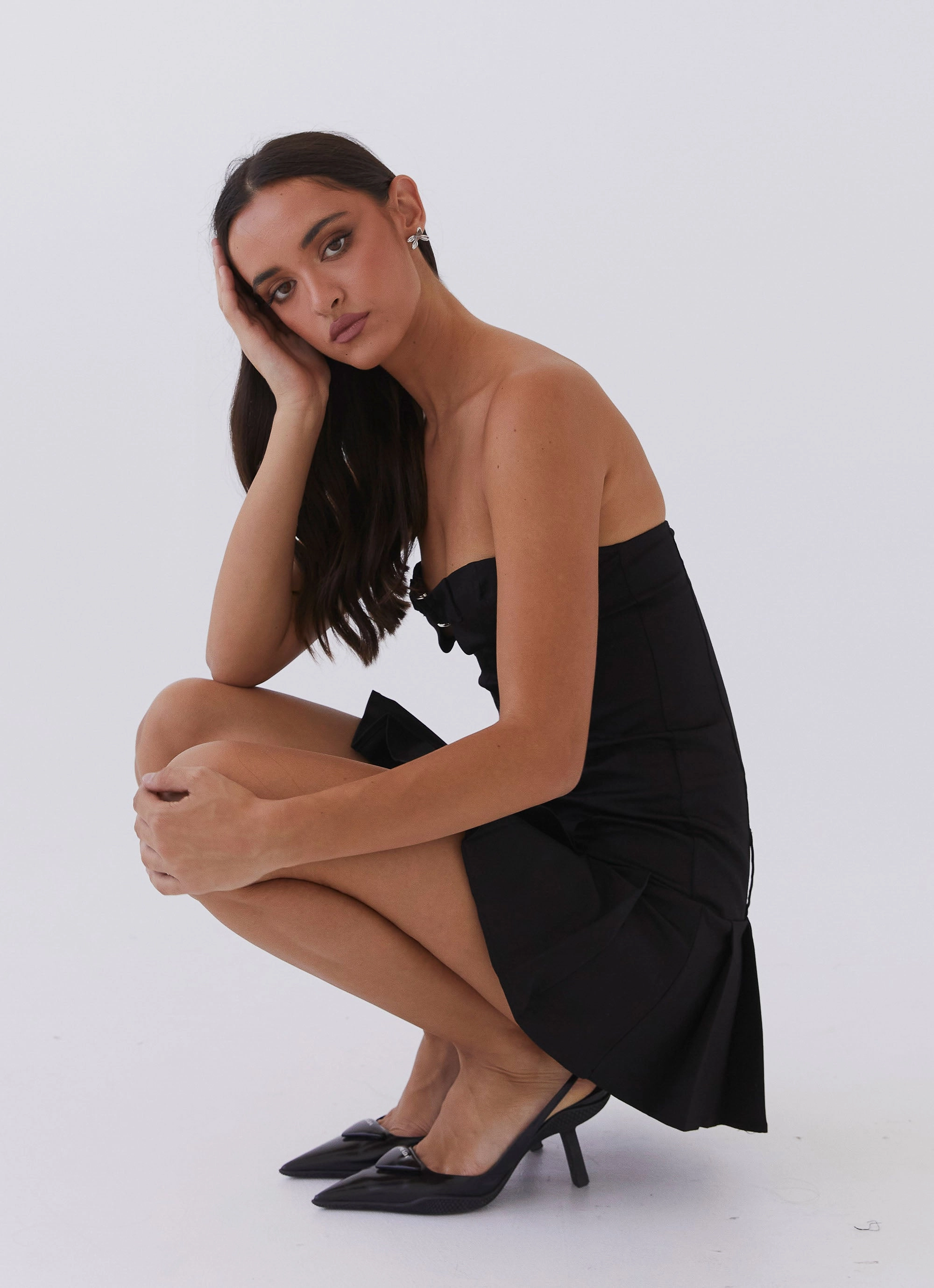 Case Closed Mini Dress - Black Elegant evening wear Soft Design