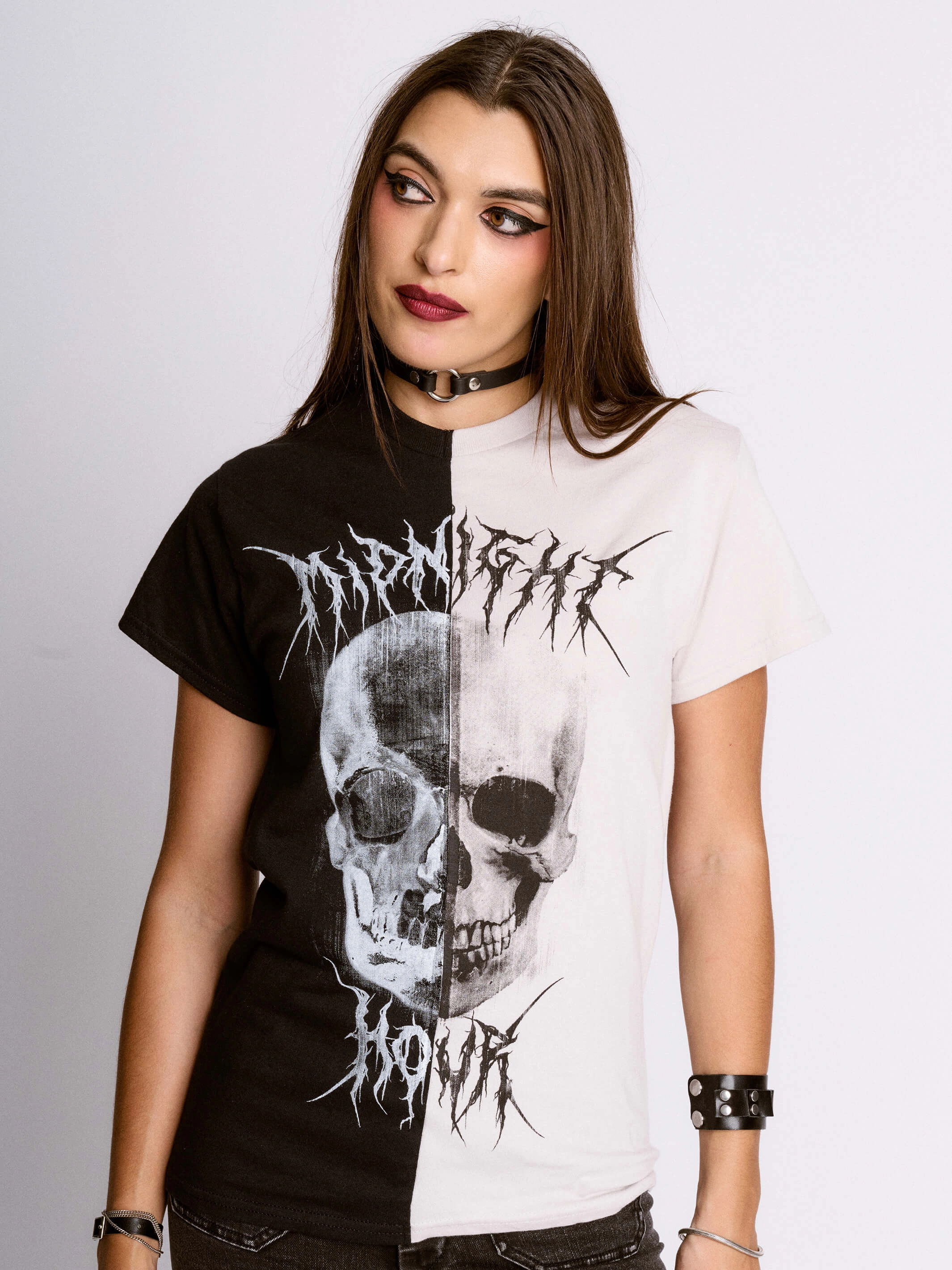 Circular Knit Design Split Skull T-Shirt