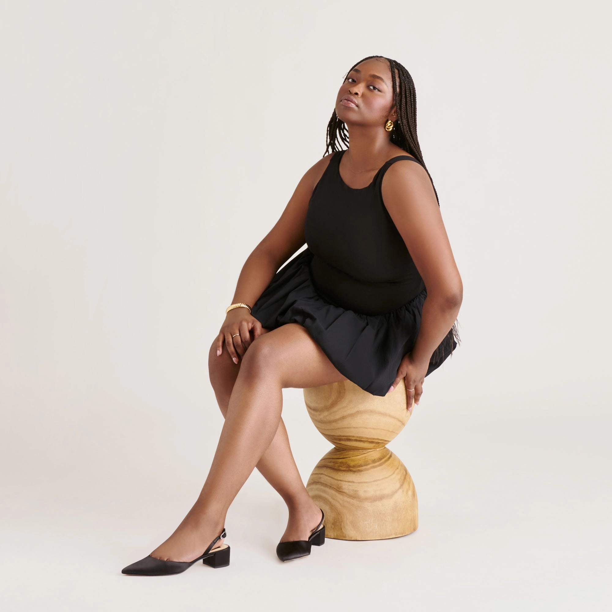 CAREL HEELS ONYX SATIN NYC Glow