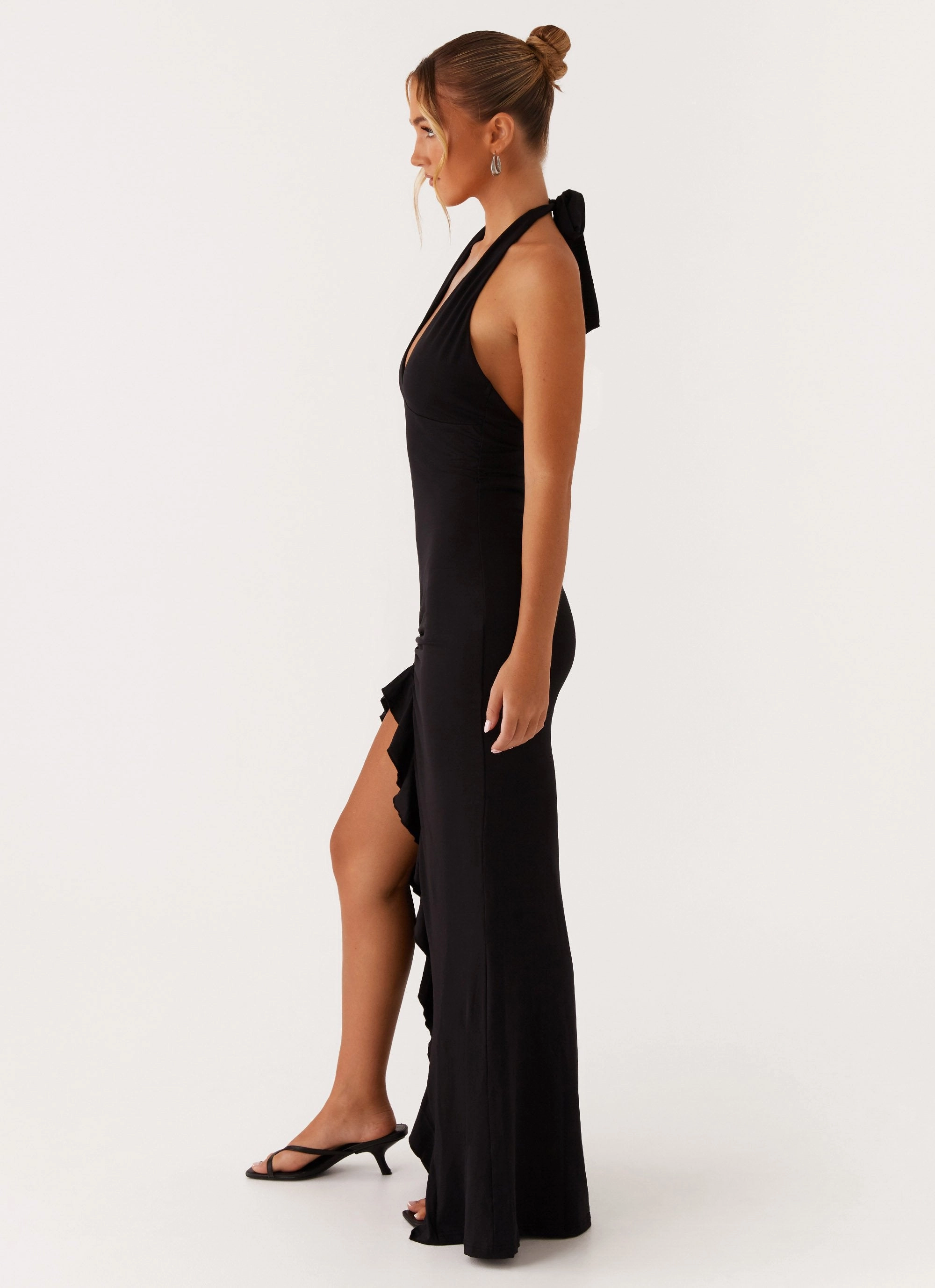 Charmed By You Maxi Dress - Black Elegant Waist Design Stylish Look