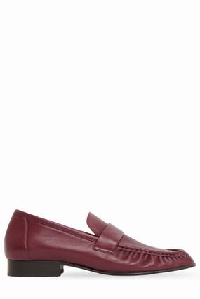 Breathable Material Plaza Mood Ruched Loafer
