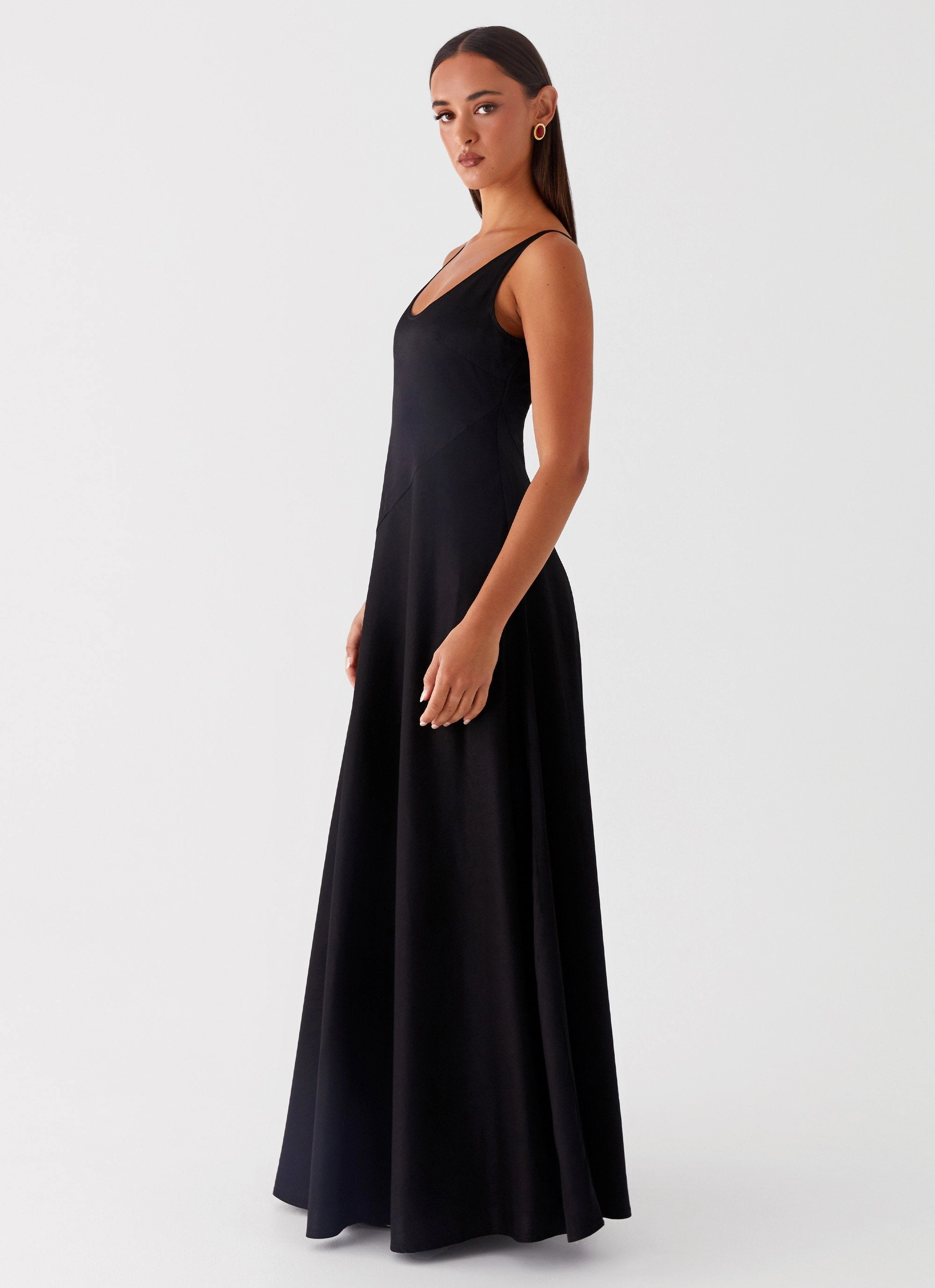 Fit Clean Moment Glow Cosma Maxi Dress - Black