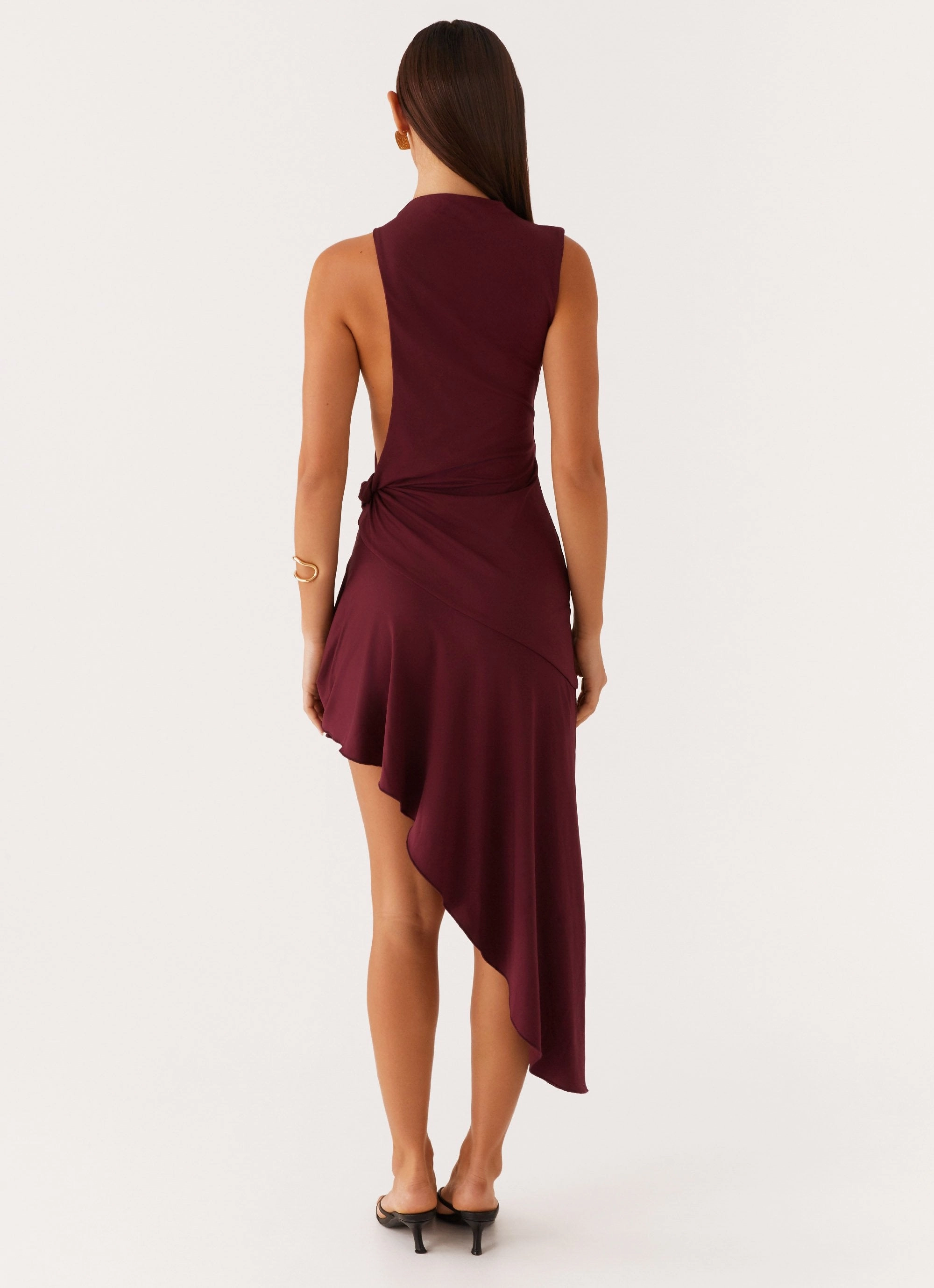 Fashionable outfit for outings Structured Fit Venetia Asymmetric Maxi Dress - Deep Maroon
