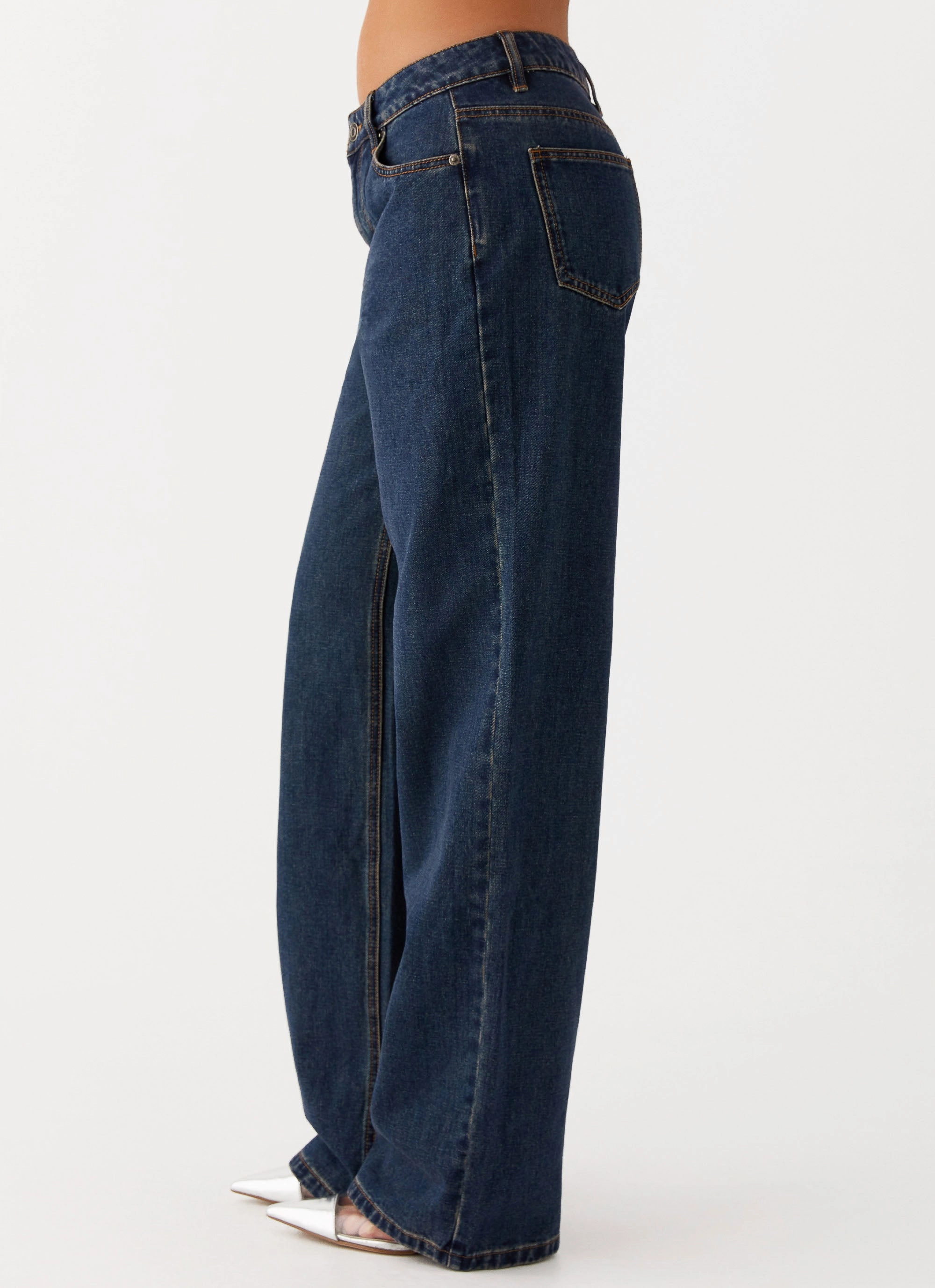 Keanna Low Rise Denim Jeans - Washed Denim Fitted Comfort