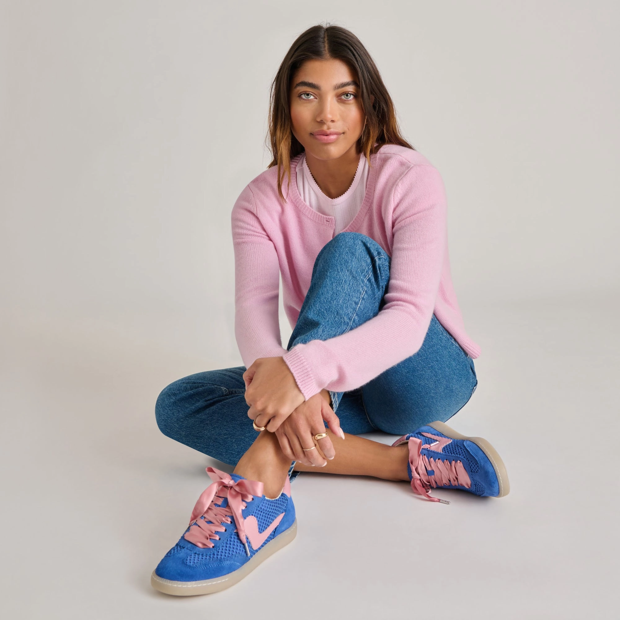 Lifestyle Mode Vibrant Style NOTICE MESH SNEAKERS ROYAL BLUE WOVEN MESH