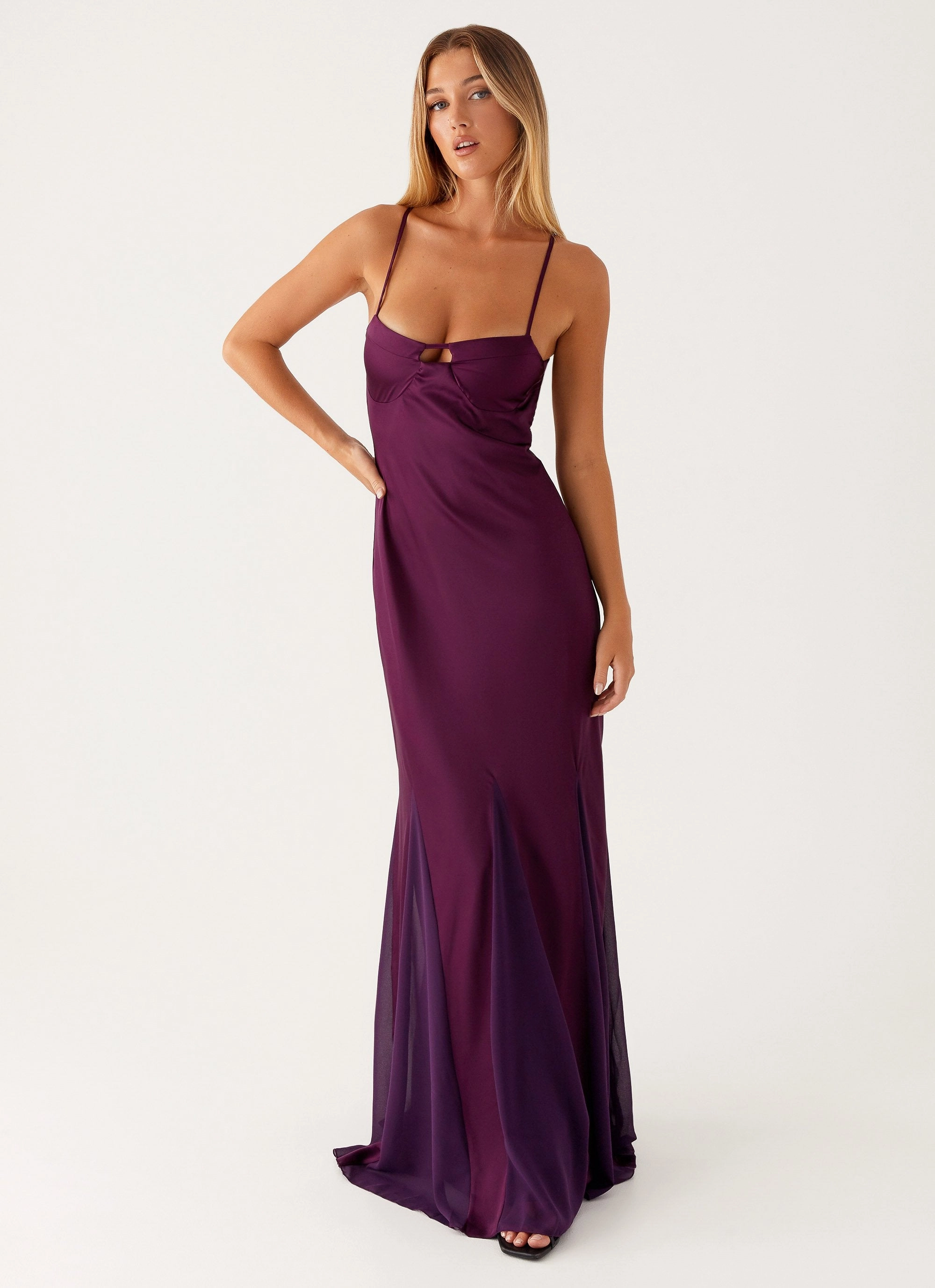 Simple yet chic gown Ravello Maxi Dress - Mulberry