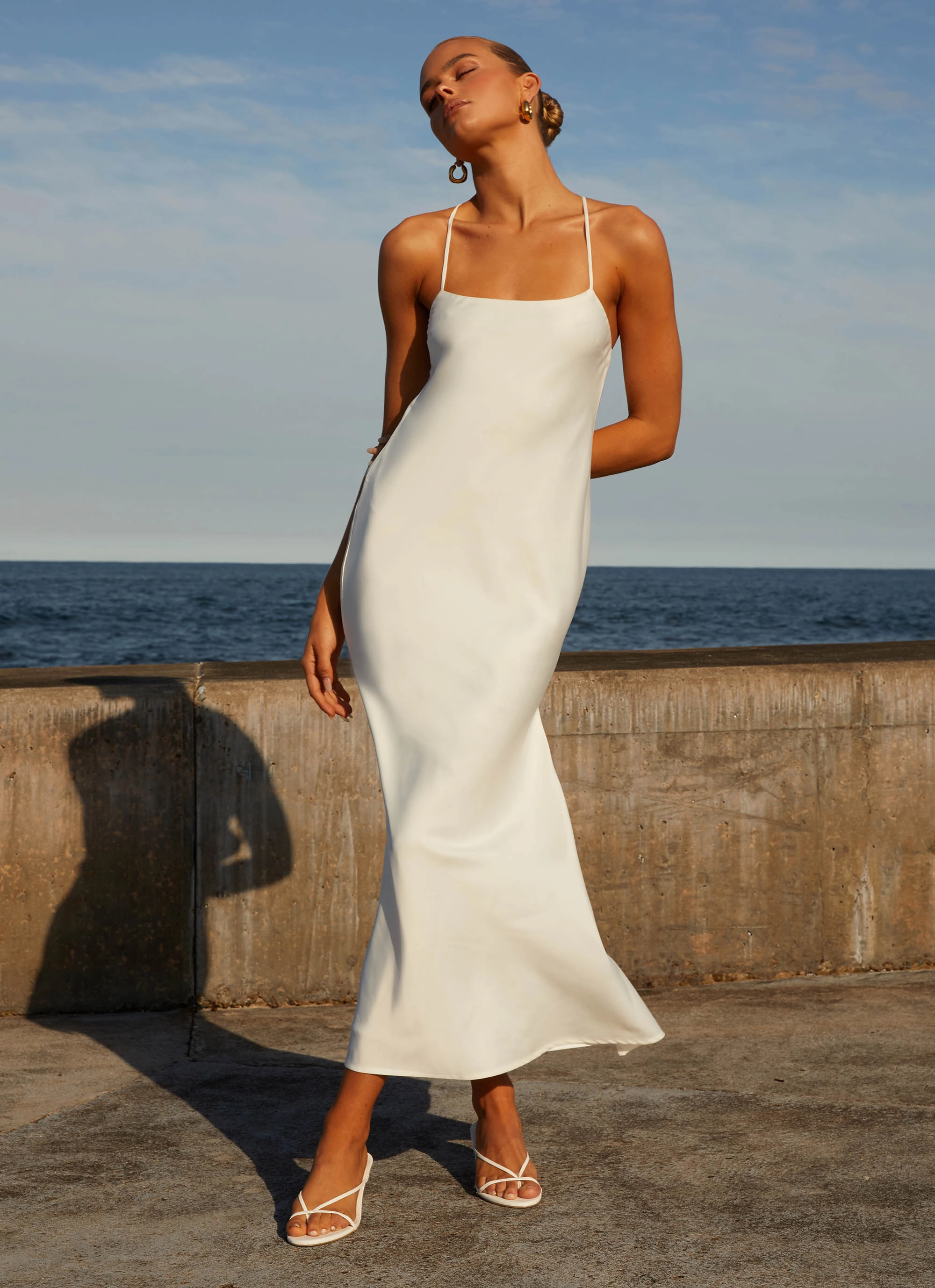 Bright Mood Romantic Style Runway Royalty Maxi Dress - White
