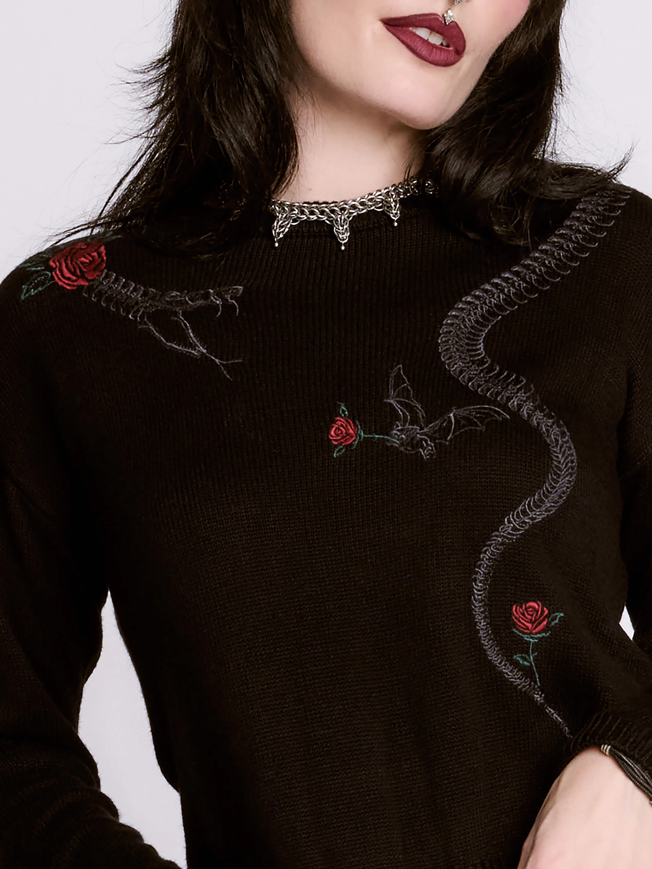 Oversized style ribbed Embroidered Snake Rose Sweater