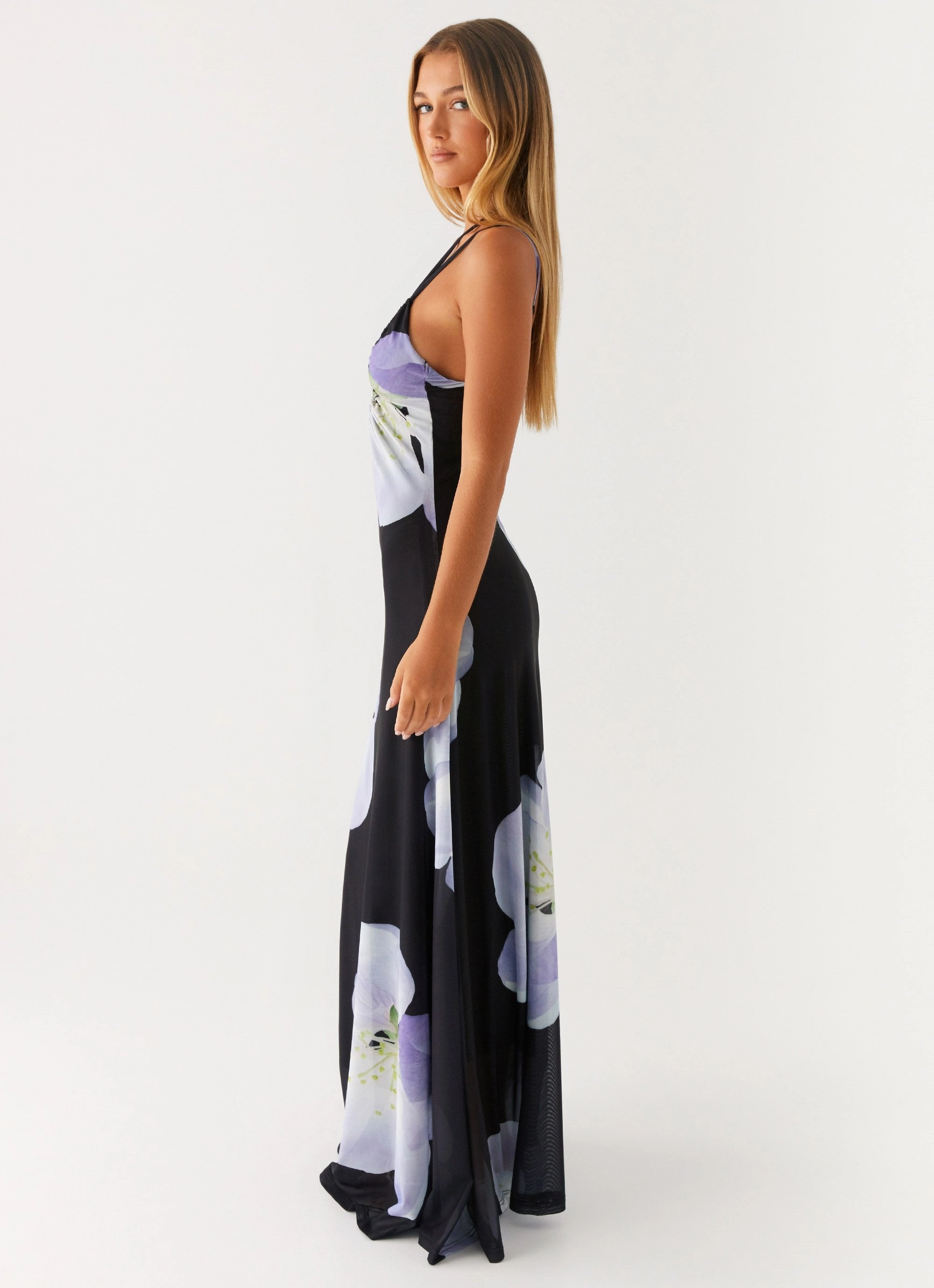 Airy Feel Effortless Wear Enrika Maxi Dress - Flower Print