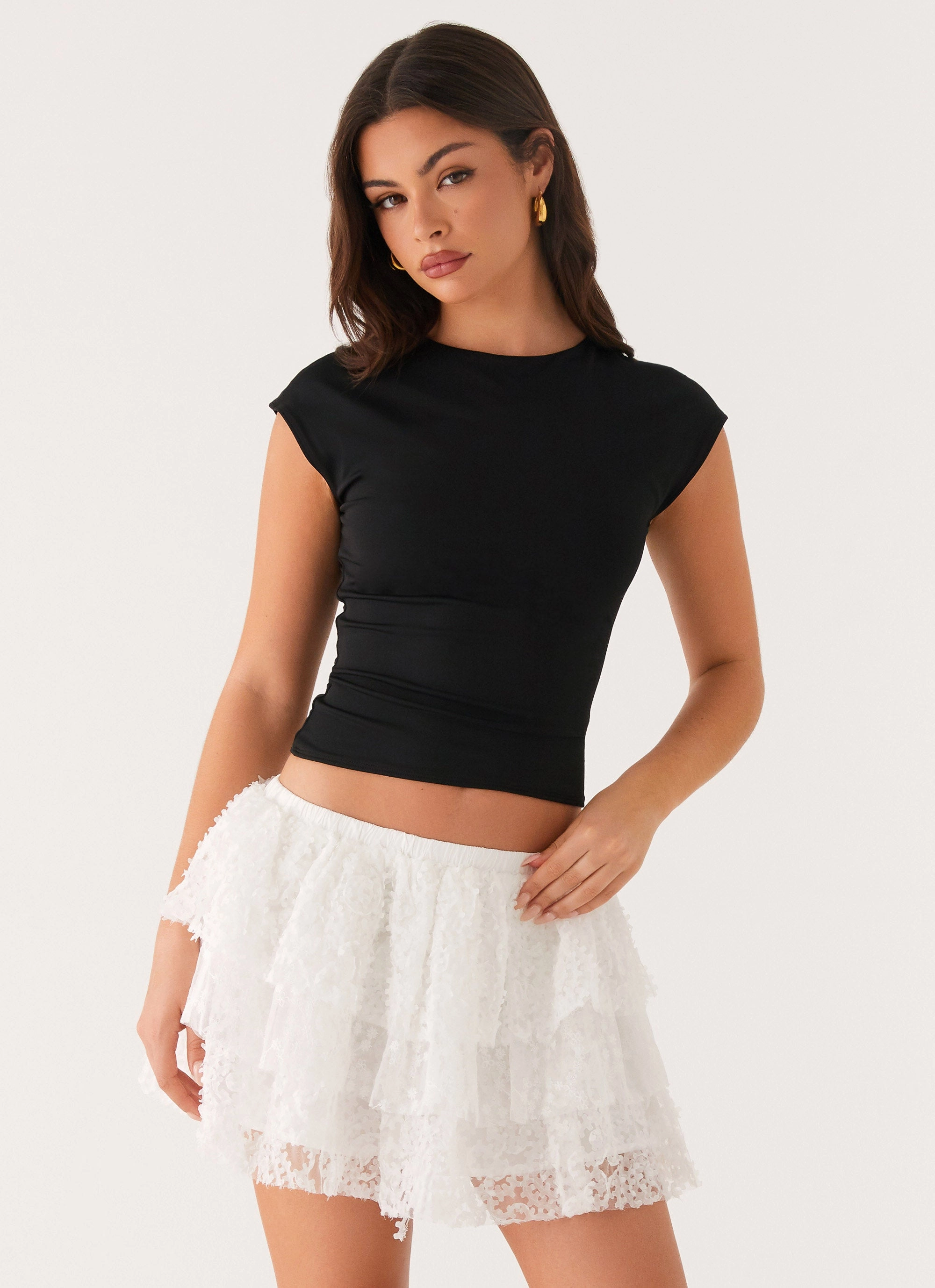 Matte Texture Chic casual Erin Layered Mini Skirt - White