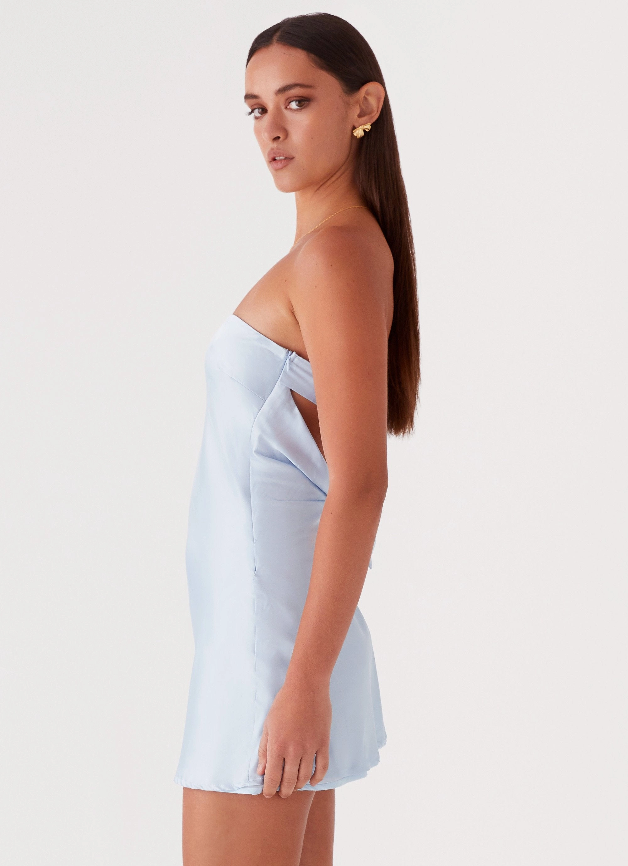 Jamie Satin Mini Dress - Blue Nature Glow Balanced Look