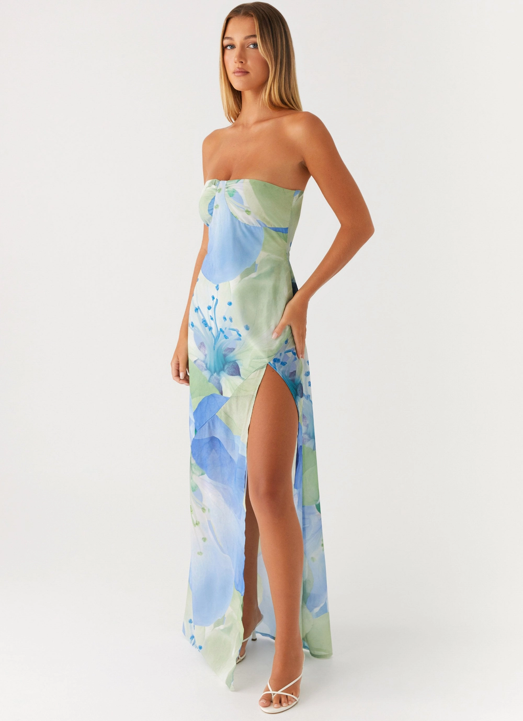 Silky Shine Youthful Feel Lawson Maxi Dress - Flower Print