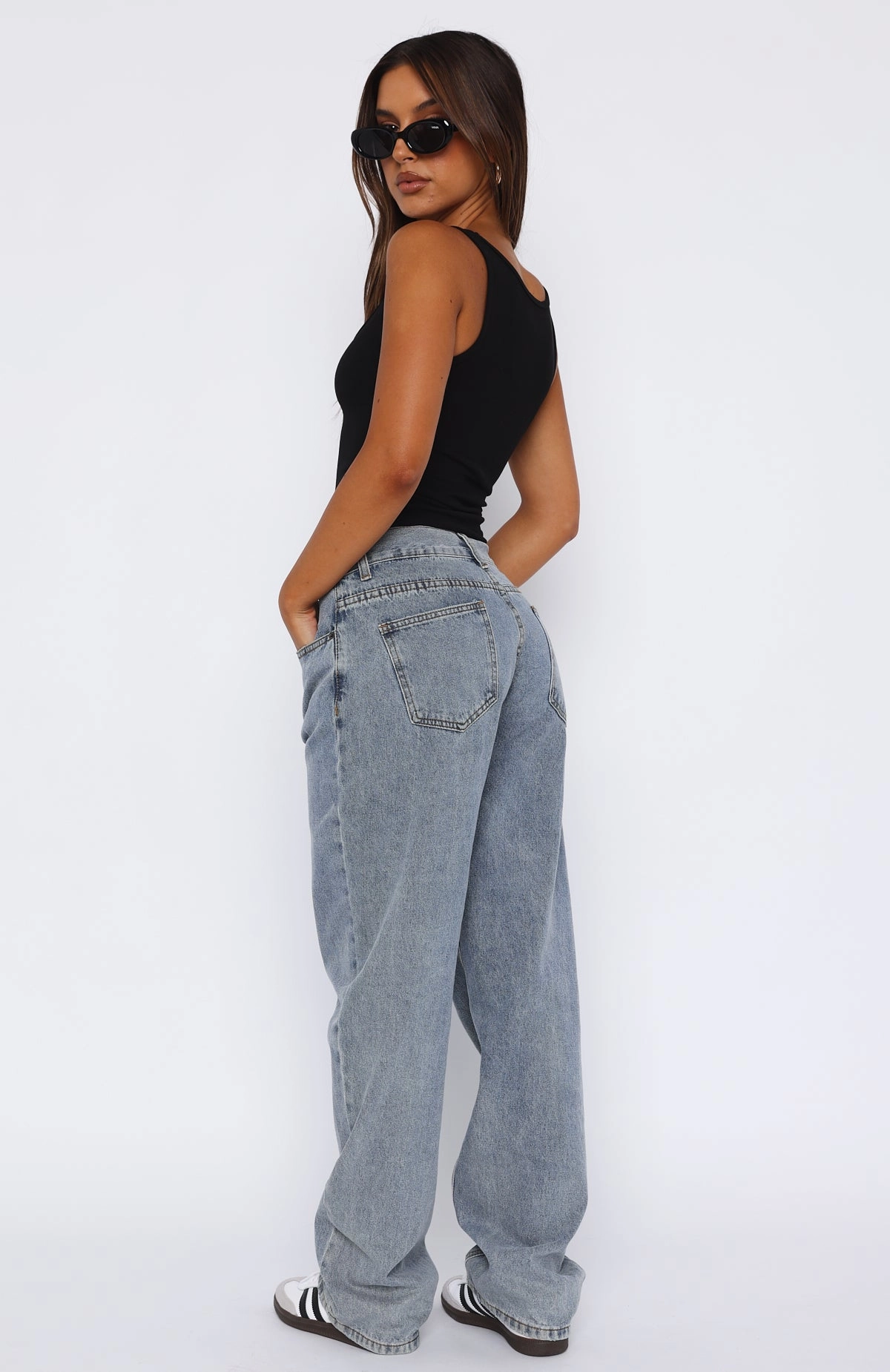 Fashion Society Mid Rise Straight Leg Jeans Blue Wash Office Wear Weekend Warrior Trend Setter