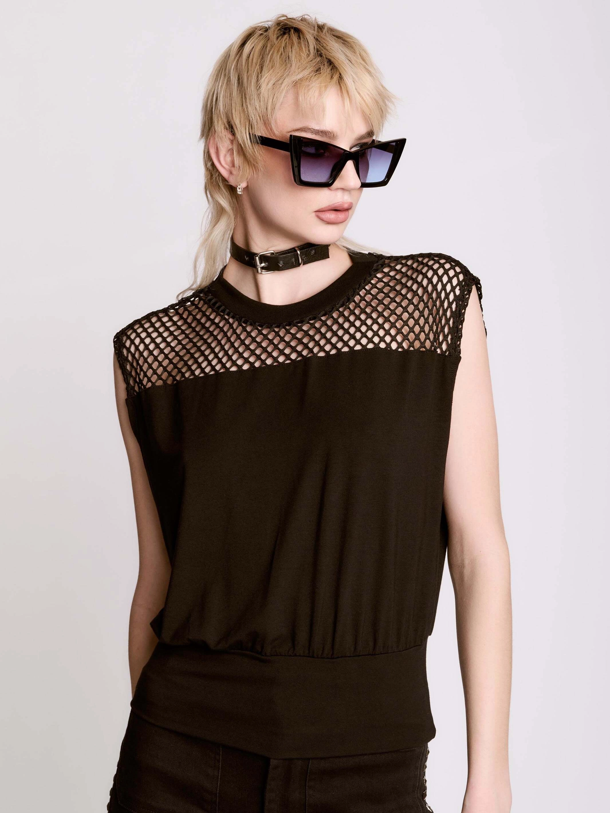 Effortless Comfort Wear Fishnet Blouson Top