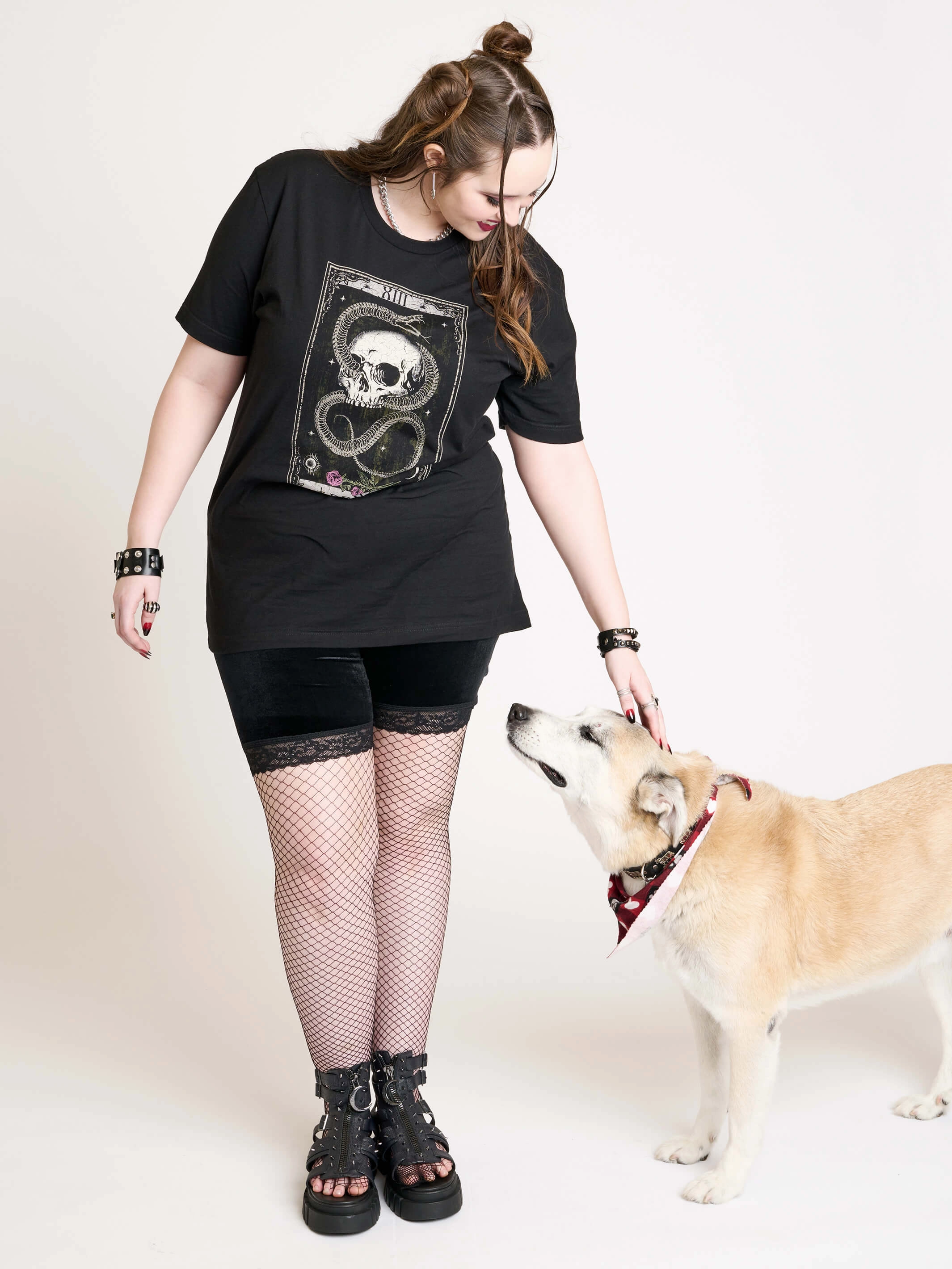 Snake & Skull Death Tarot T-shirt Seamless Edging Formal Elegance