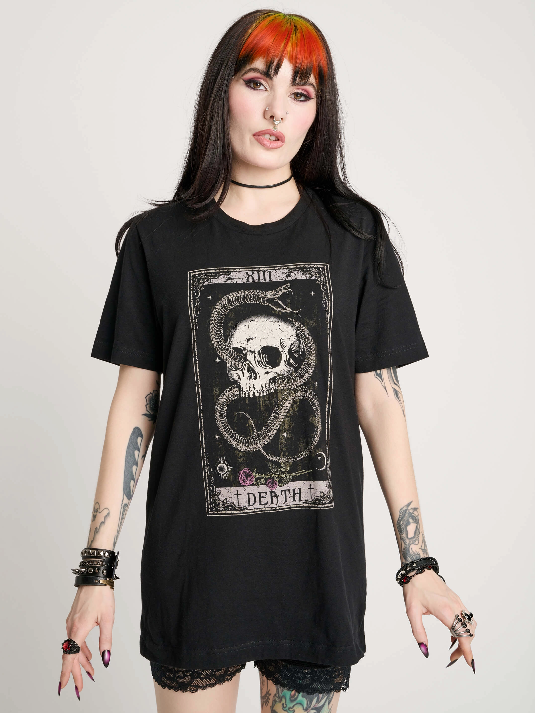 Relaxed fit wear Seam Free Edging Snake & Skull Death Tarot T-shirt