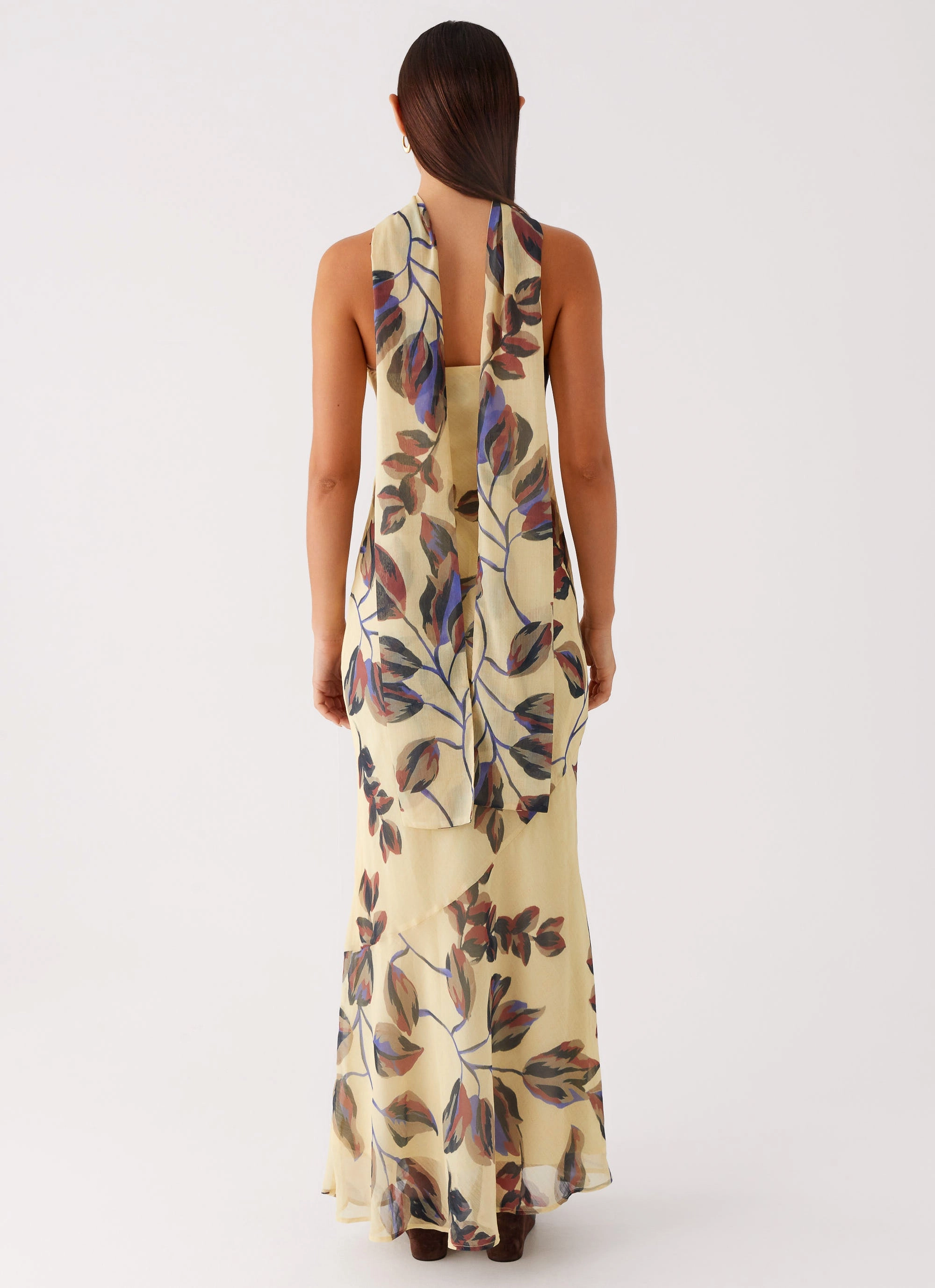 Shared Moment Under The Pagoda Maxi Dress - Buttercream Leaf Print