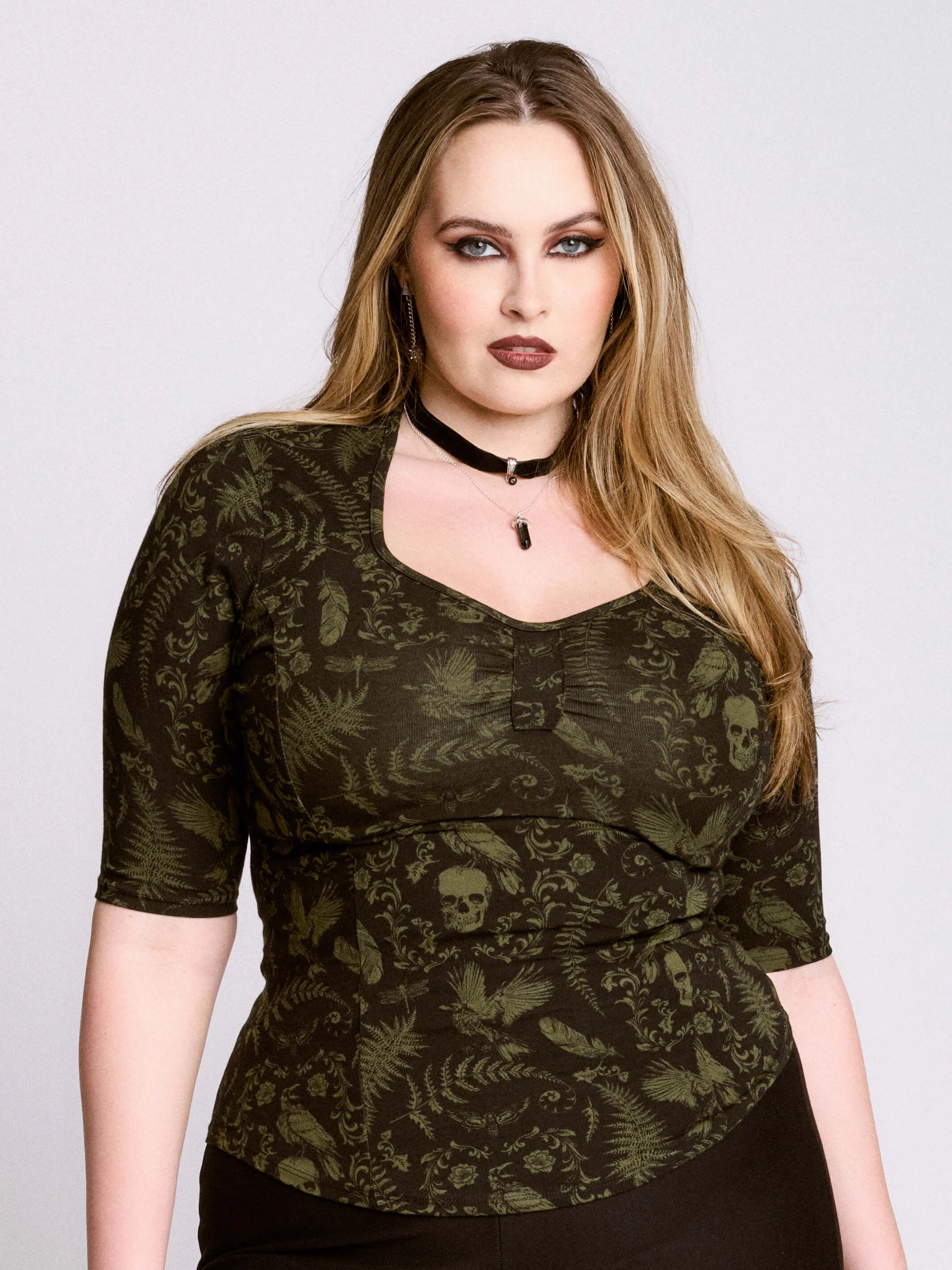 Gilded Age Sweetheart Top SoftenedTexturedWeave