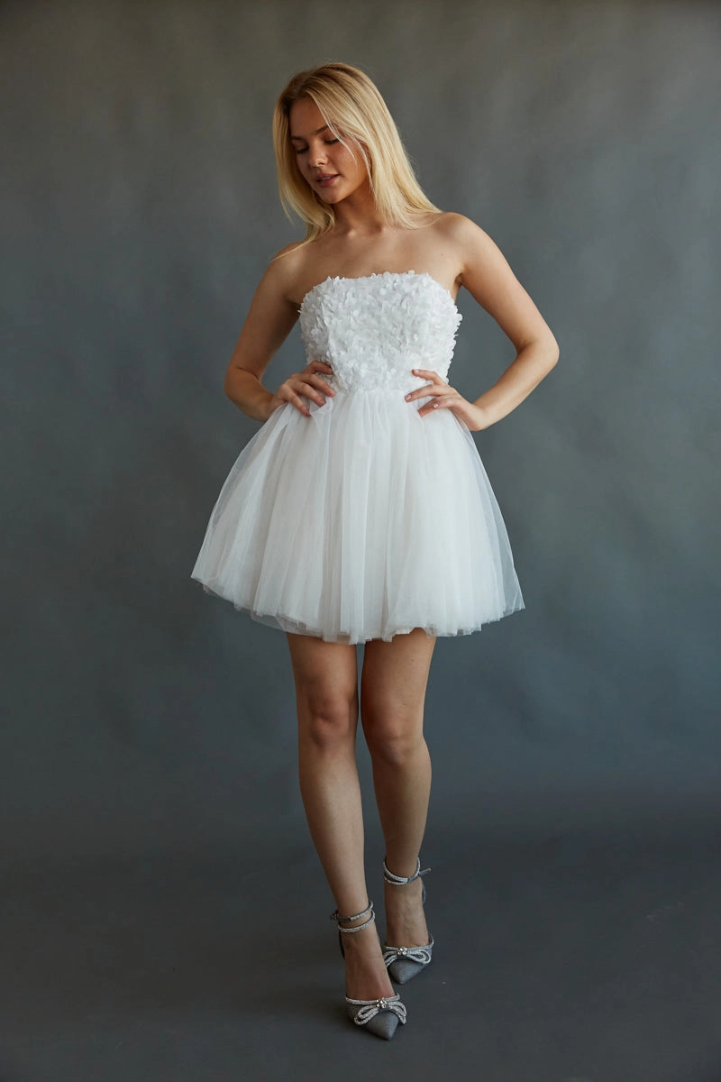 Grace Strapless Floral Applique Tulle Babydoll Mini Dress Trendy Fit Look