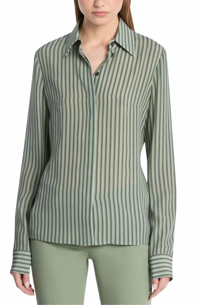 Versatile Layer Light Comfort Hansen Button Front Shirt
