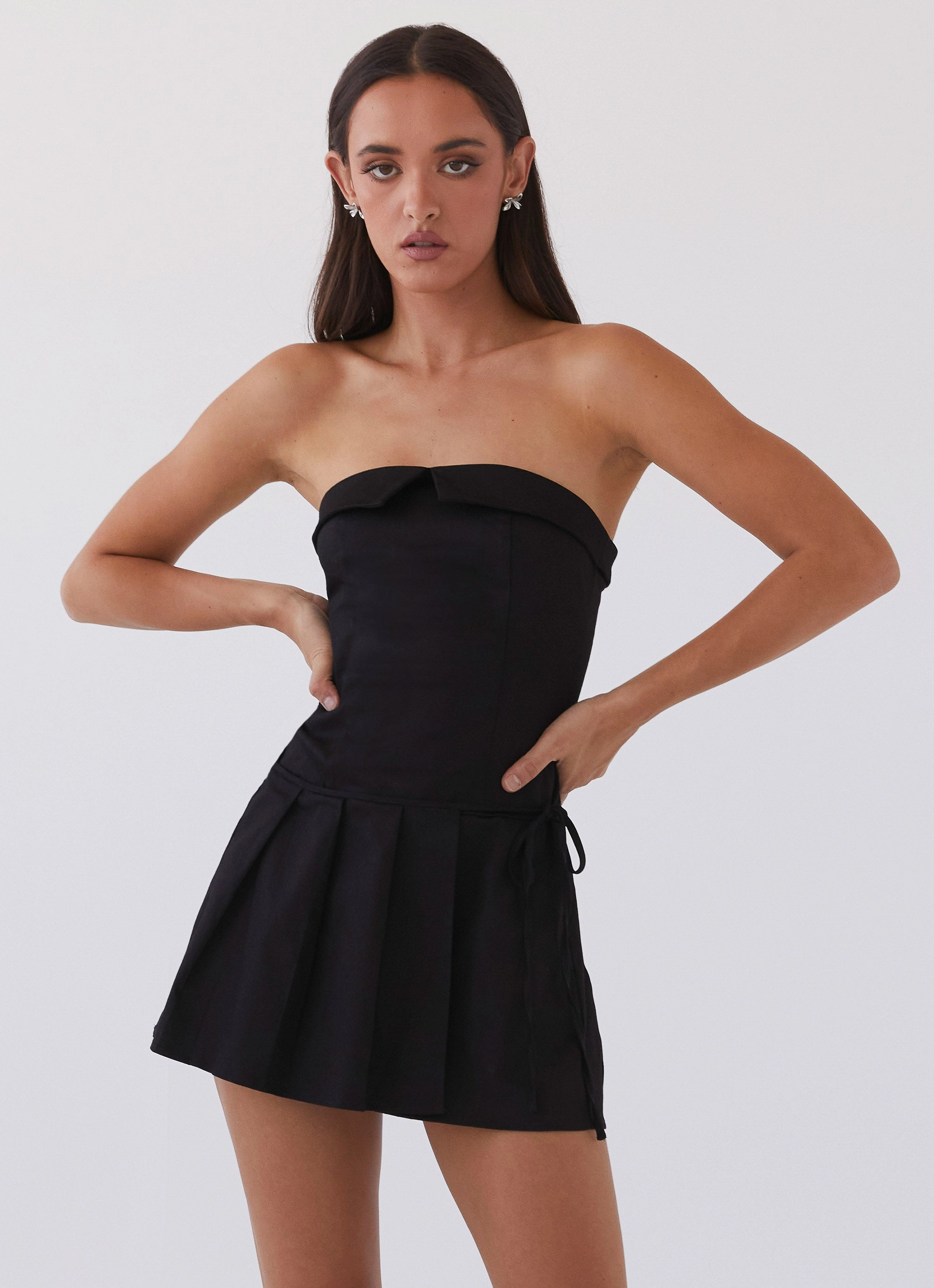 Simple Flow Calling The Shots Mini Dress - Black