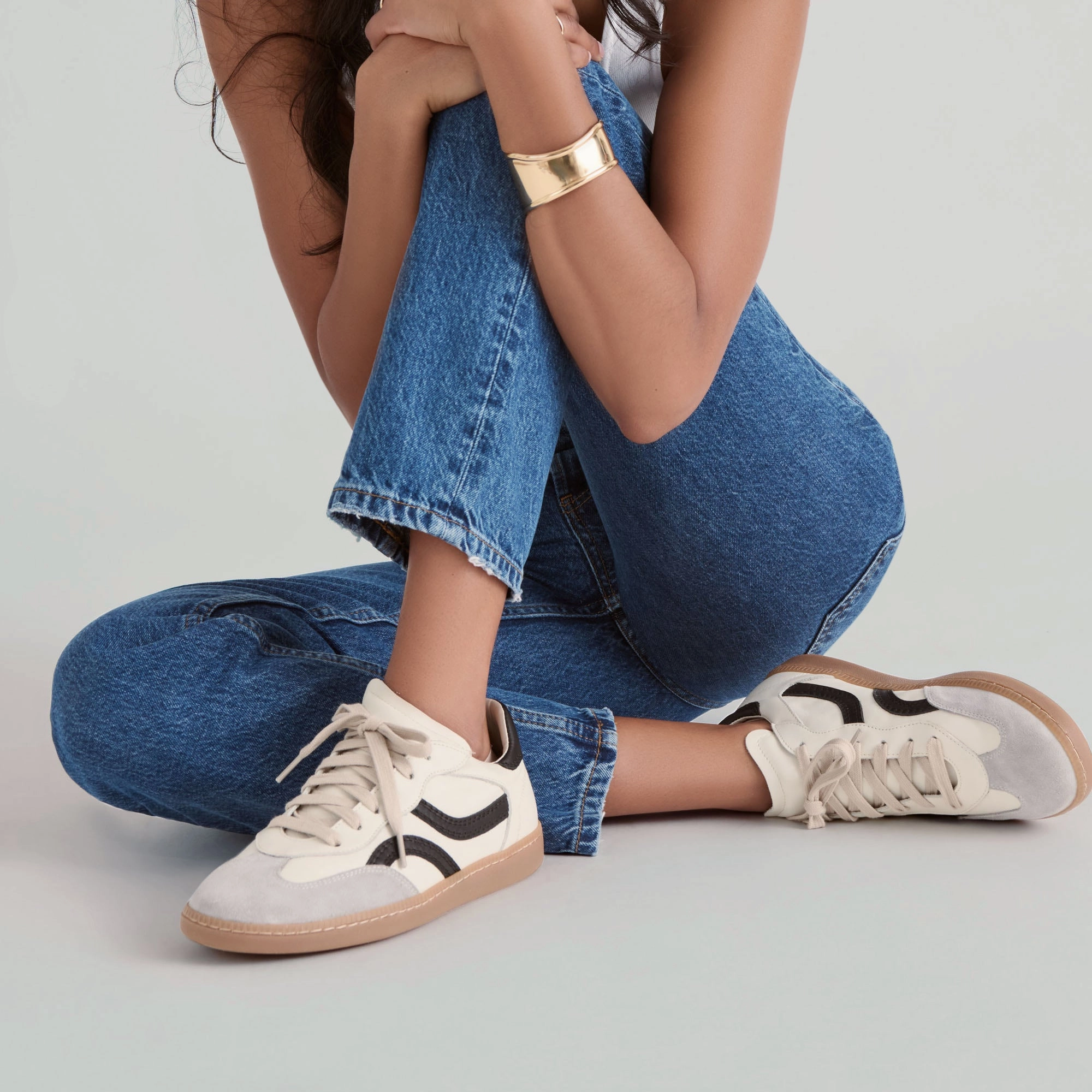 REBEL SNEAKERS WHITE BLACK LEATHER HeelCushioning Stable base