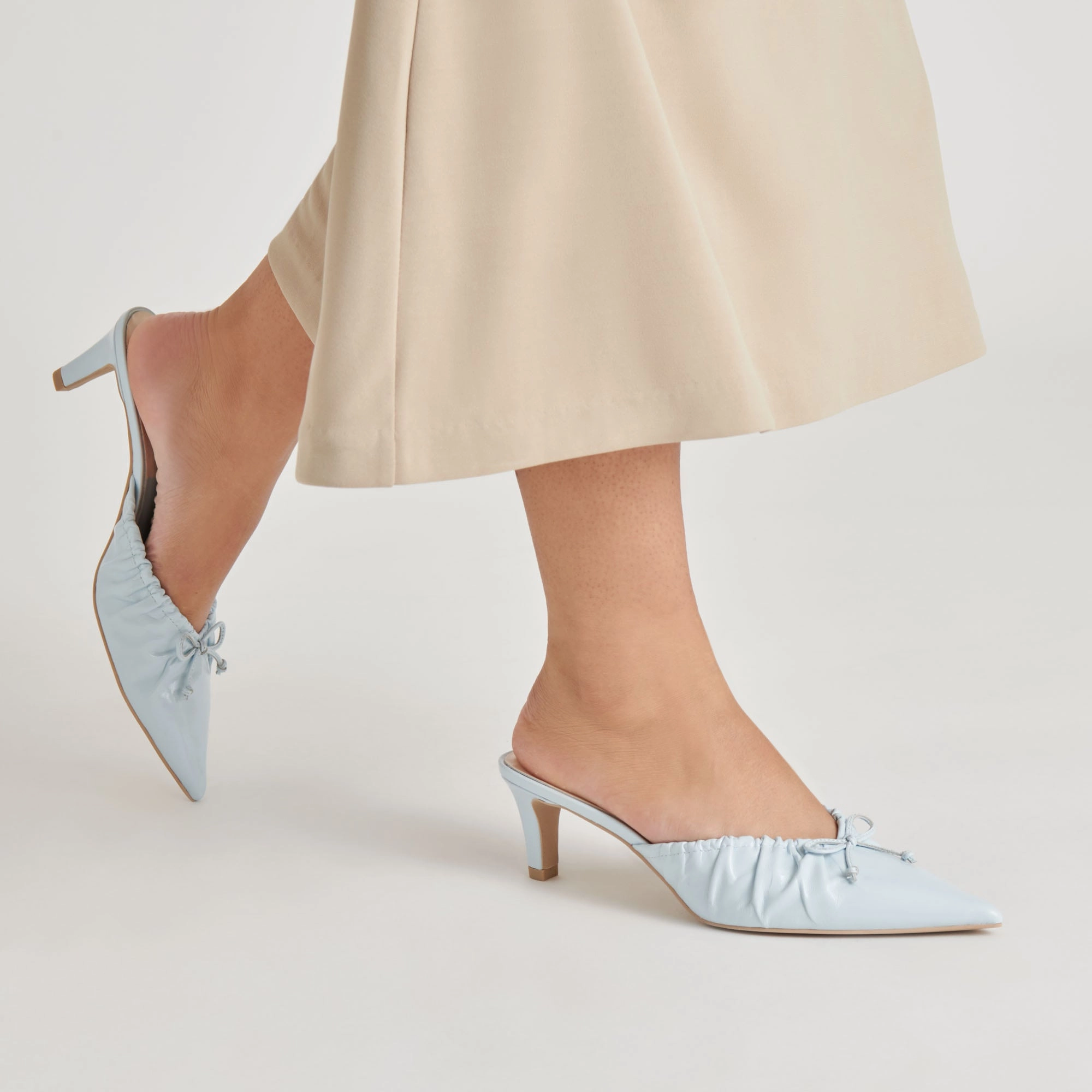 KAIRI MID HEELS ICE BLUE CRINKLE PATENT Chic Heels