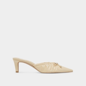KAIRI MID HEELS LIGHT YELLOW CRINKLE PATENT Plus Curve