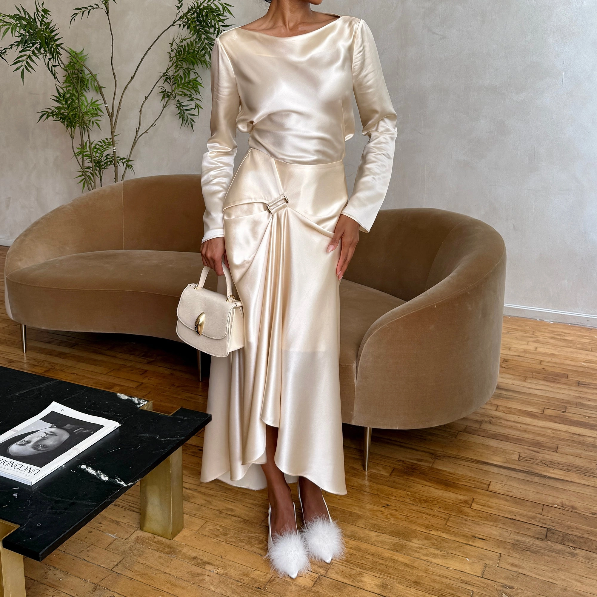 Iconic design KAMY HEELS TRUE WHITE SATIN