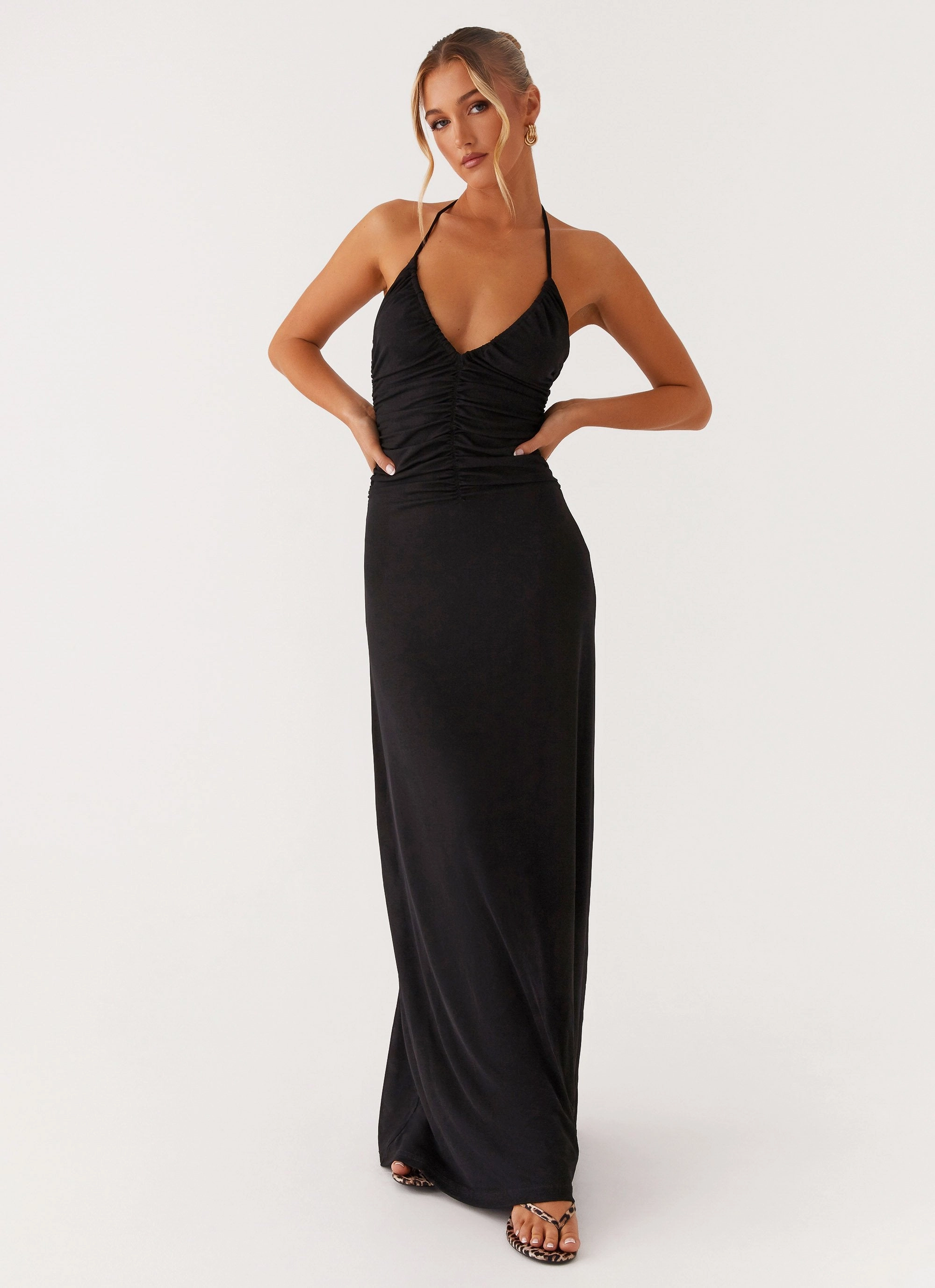 Kansas Maxi Dress - Black Stylish Waist Fit