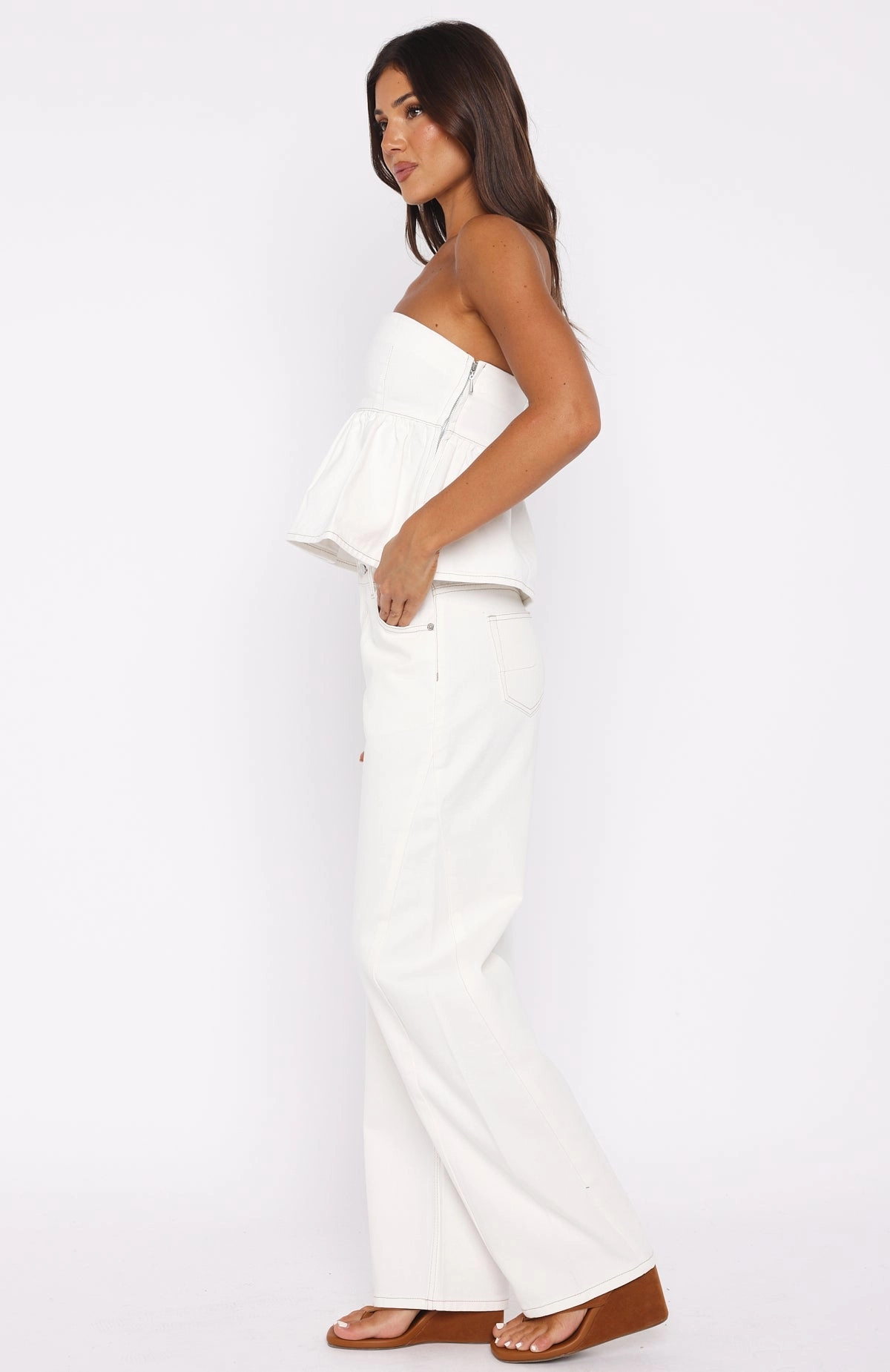Kiara Mid Rise Barrel Leg Jeans Off White Go To Outfit Easy Layering