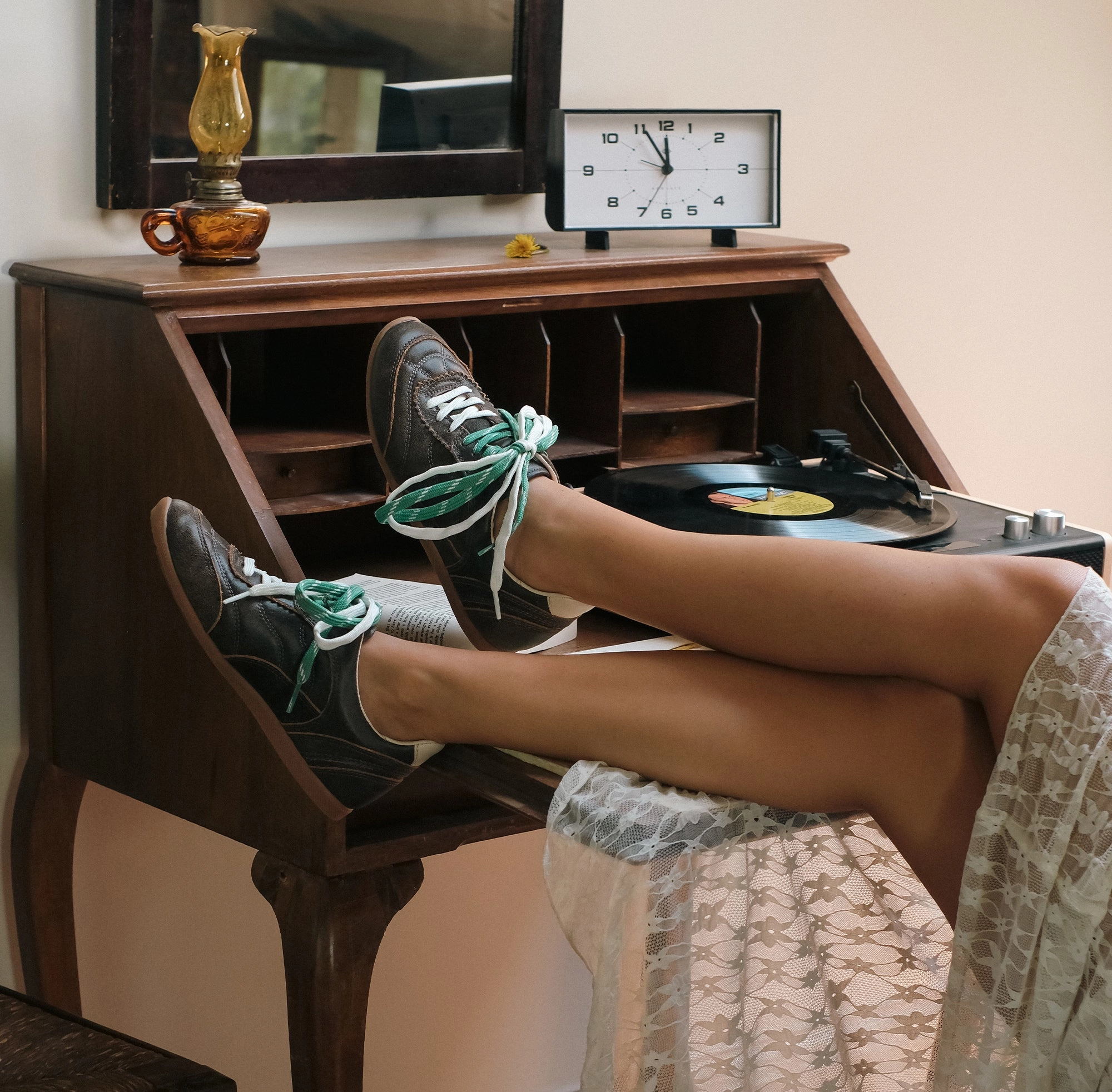 LAINI SNEAKERS BROWN DISTRESSED LEATHER ElasticBand Dynamic Fit Collar