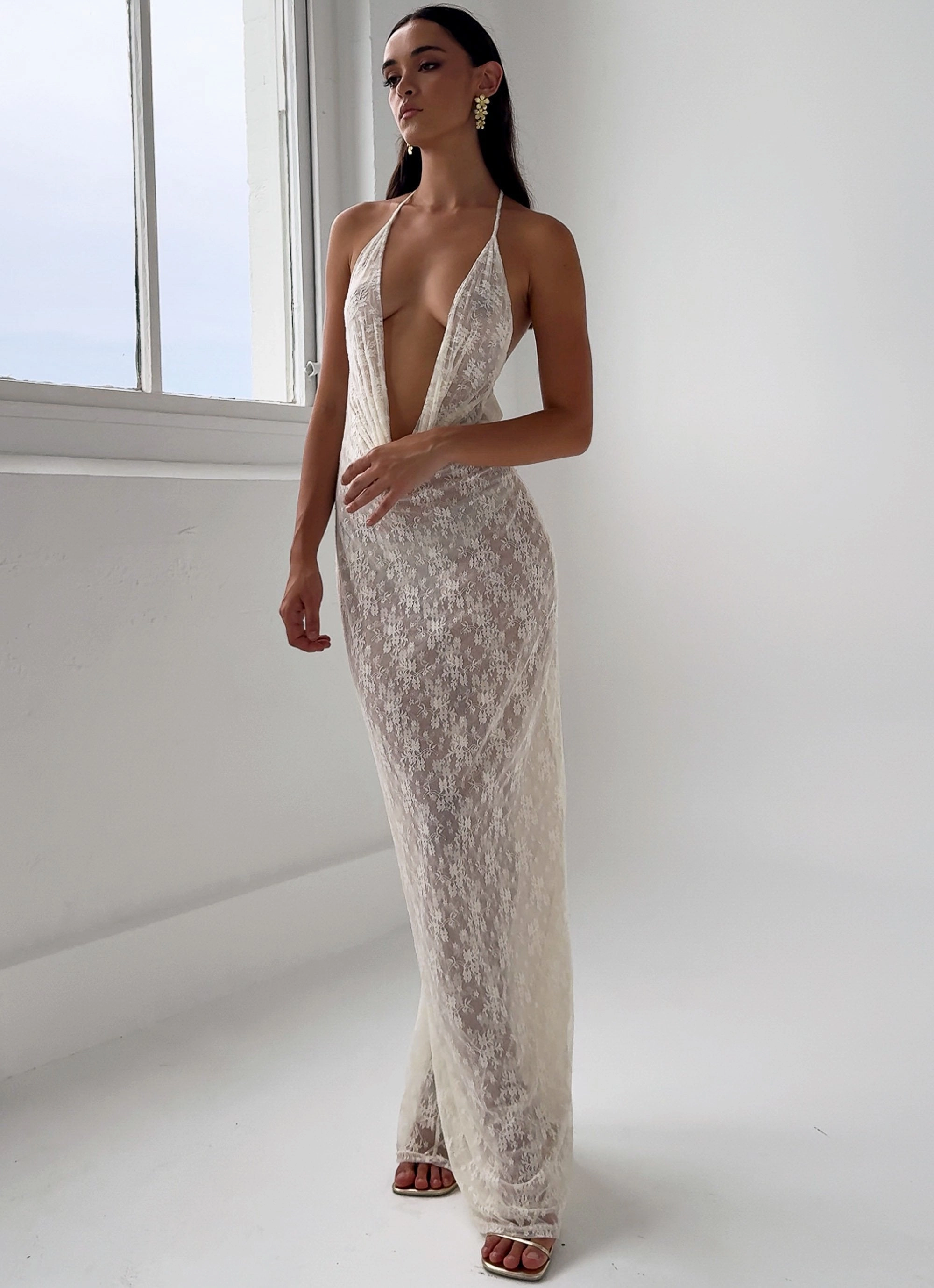 Effortless Fit Design Versatile Touch Champagne Coastline Maxi Dress - Ivory