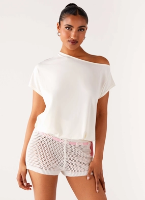 Mahana Crochet Mini Shorts - Ivory Pink EcoFriendlyMaterials rooftop party look