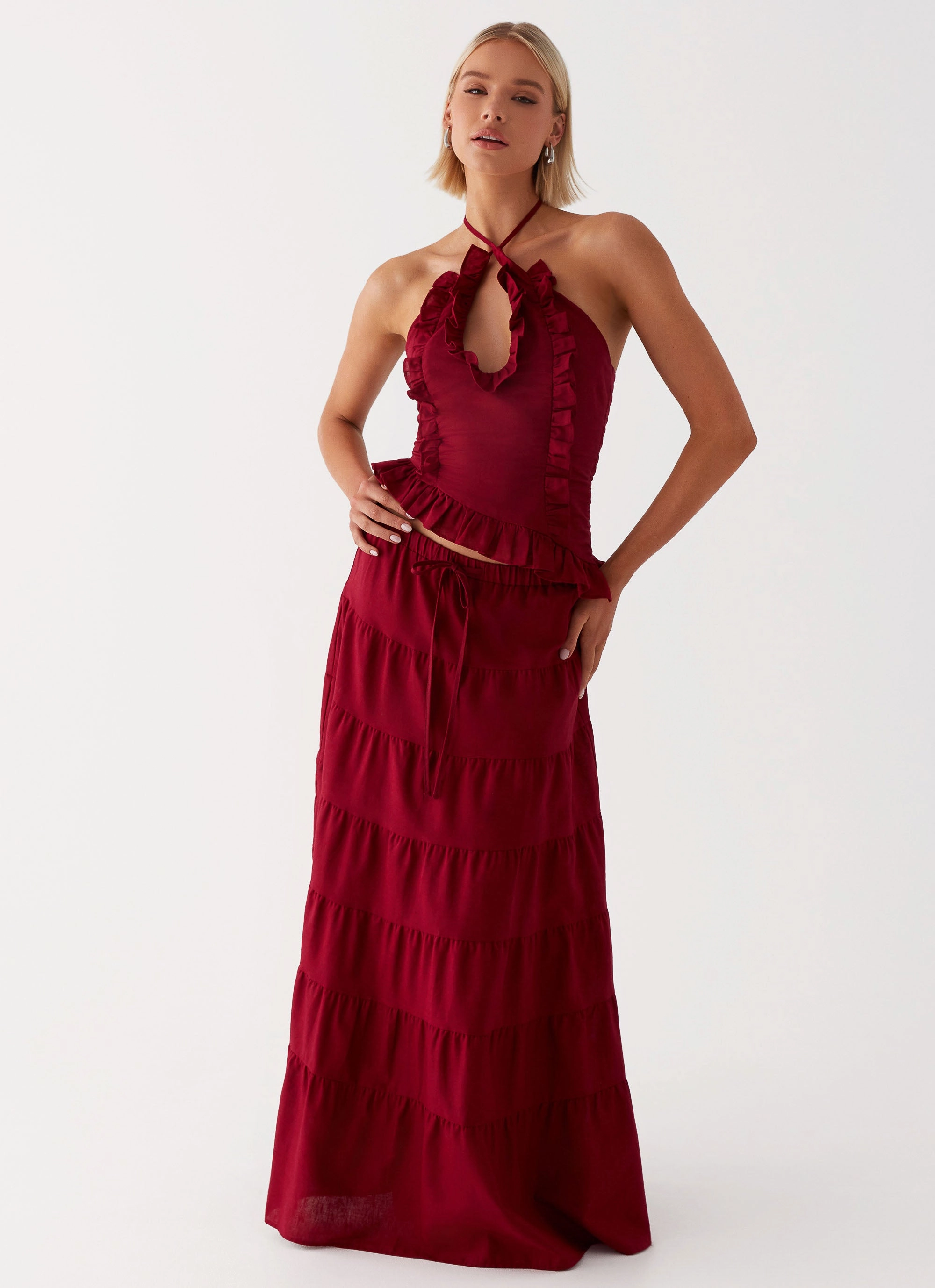 Mariella Linen Maxi Skirt - Maroon Sleek Detail