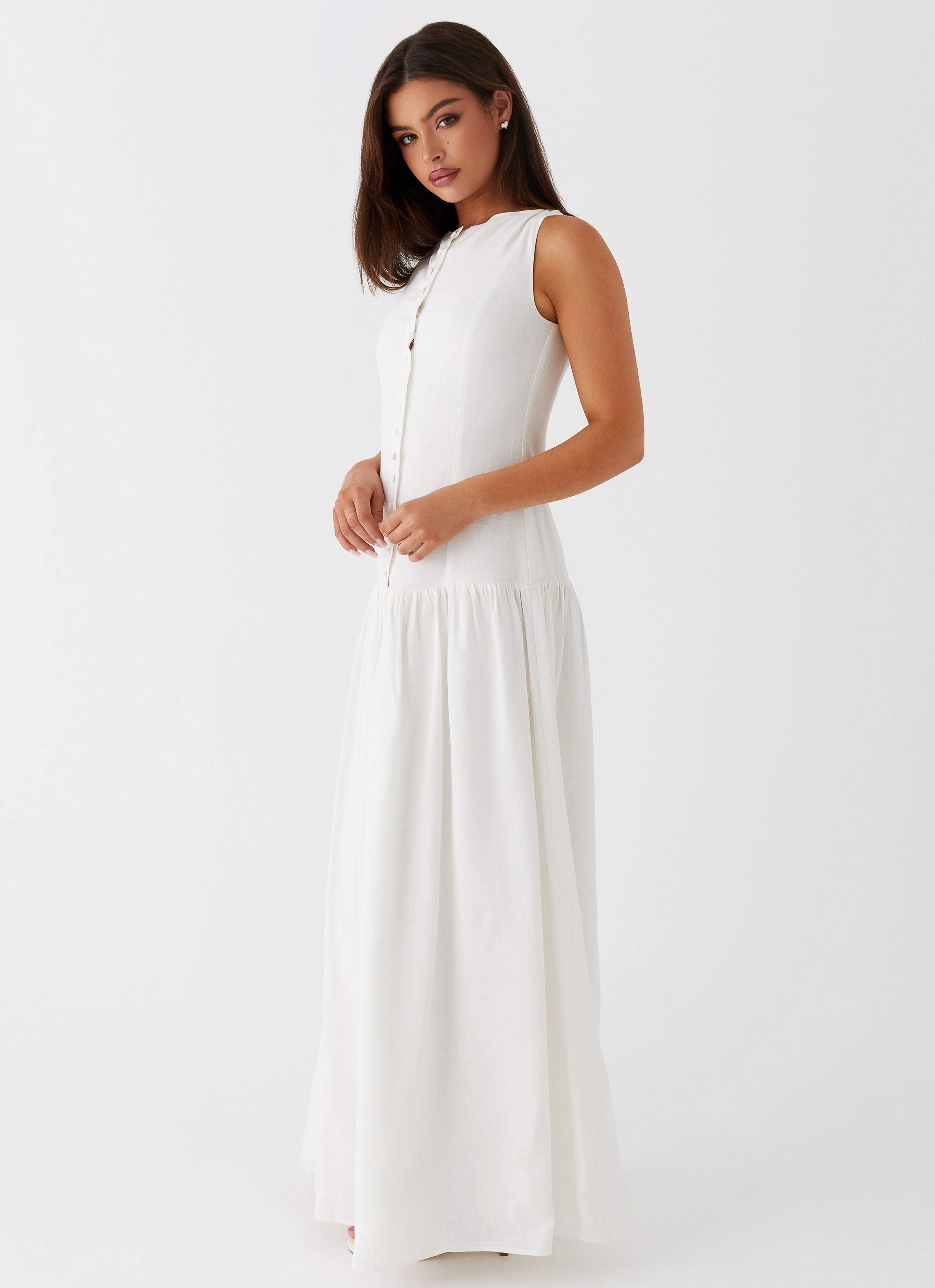 Joyful Look Flower Grace Meggie Linen Maxi Dress - White